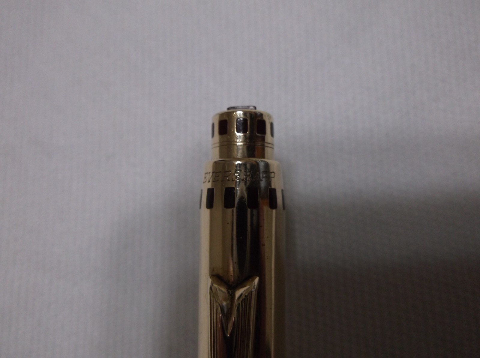 VINTAGE WAHL EVERSHARP CORONET BURGUNDY / GOLD REPEATER PENCIL / 1.18 mm LEAD