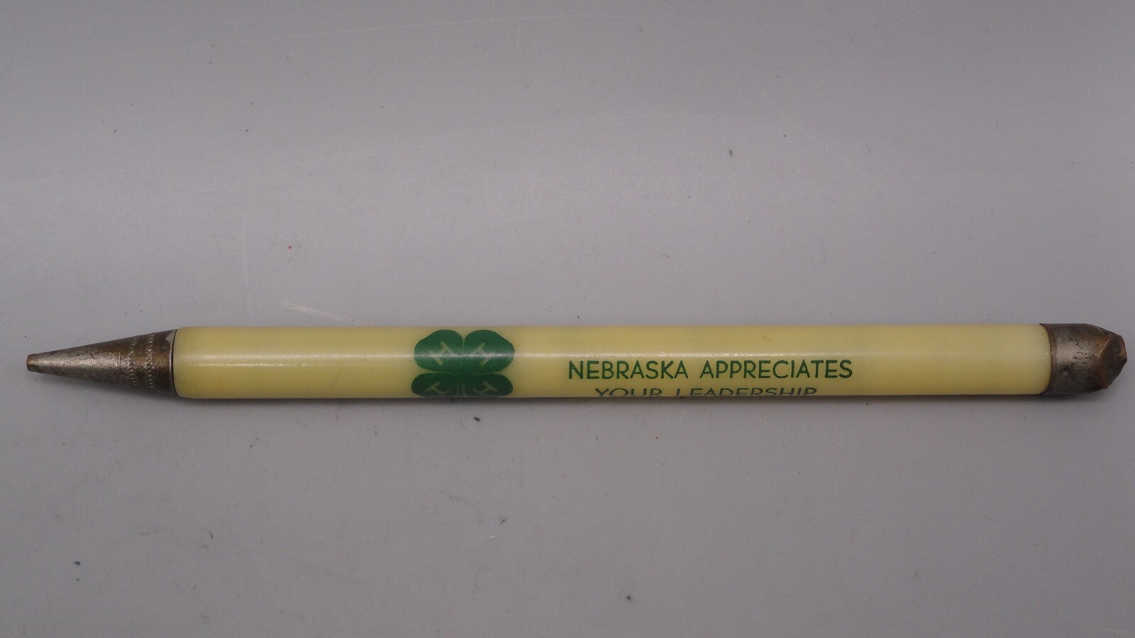 Vintage 4-H Clover Club Nebraska Leadership Advertising Mechanical Twist Pencil