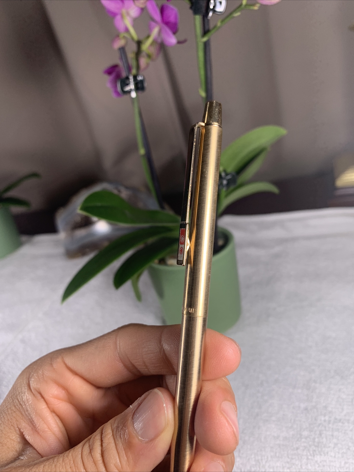 Vintage Gold Plated PAPERMATE twist Mechanical Pencil RARE Red Maple Leaf