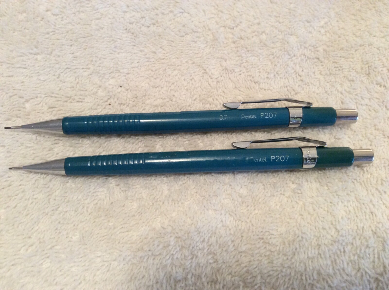 6 Pentel Mechanical Pencils (0.07 mm) with 3 Tubes of Lead – JAPAN