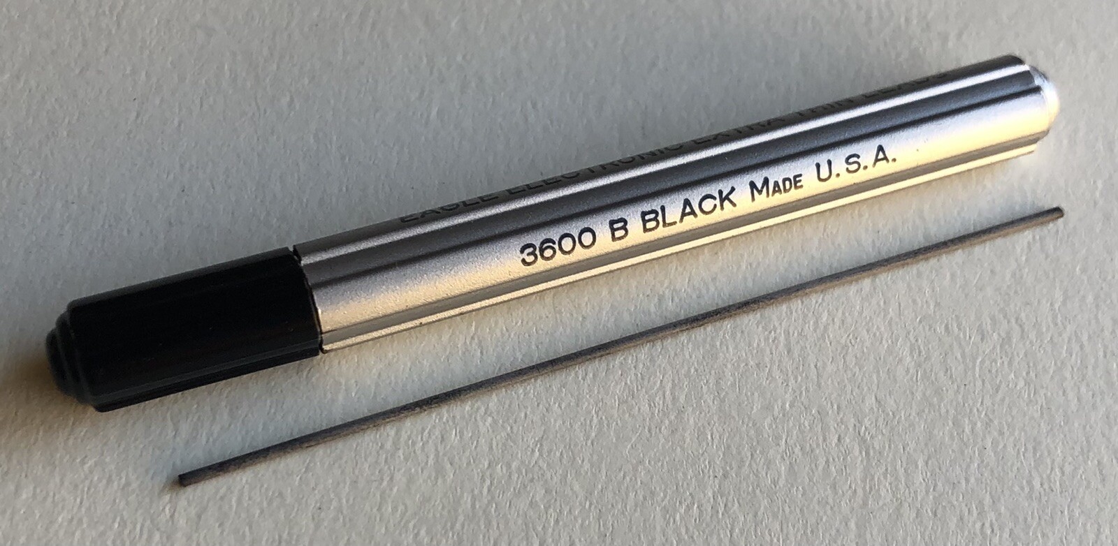 Vintage EAGLE ELECTRONIC B BLACK .9mm Mechanical Pencil Leads NOS Pack Of 12 USA
