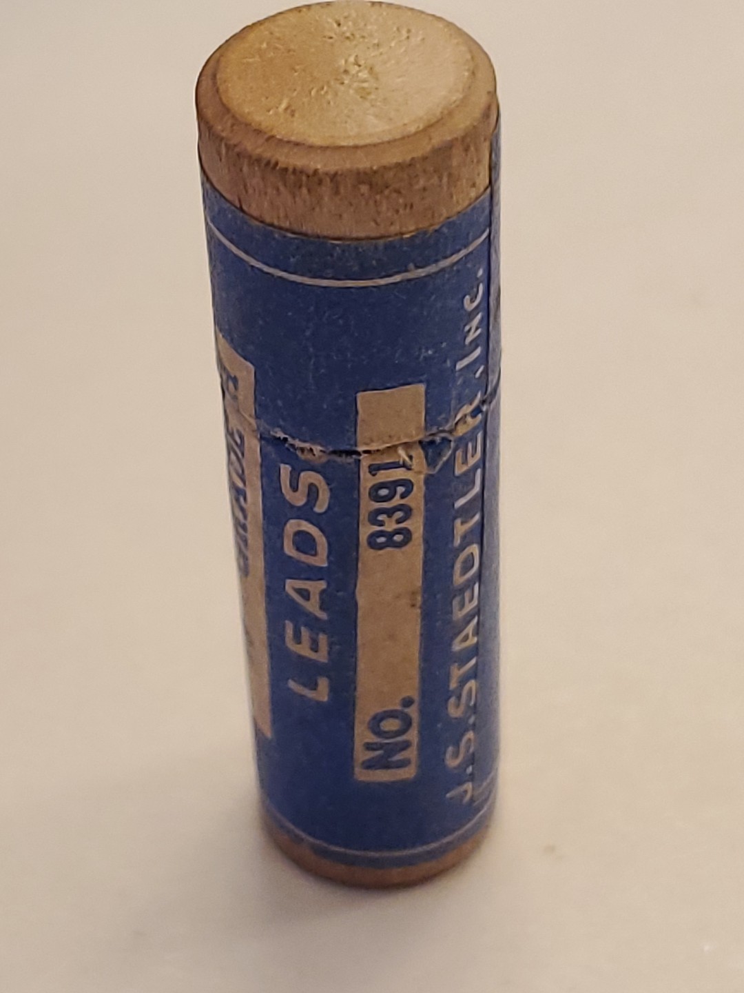 Vintage Mars J.S. Staedtler Inc. Grade H Leads No 8391 Round Wooden Container