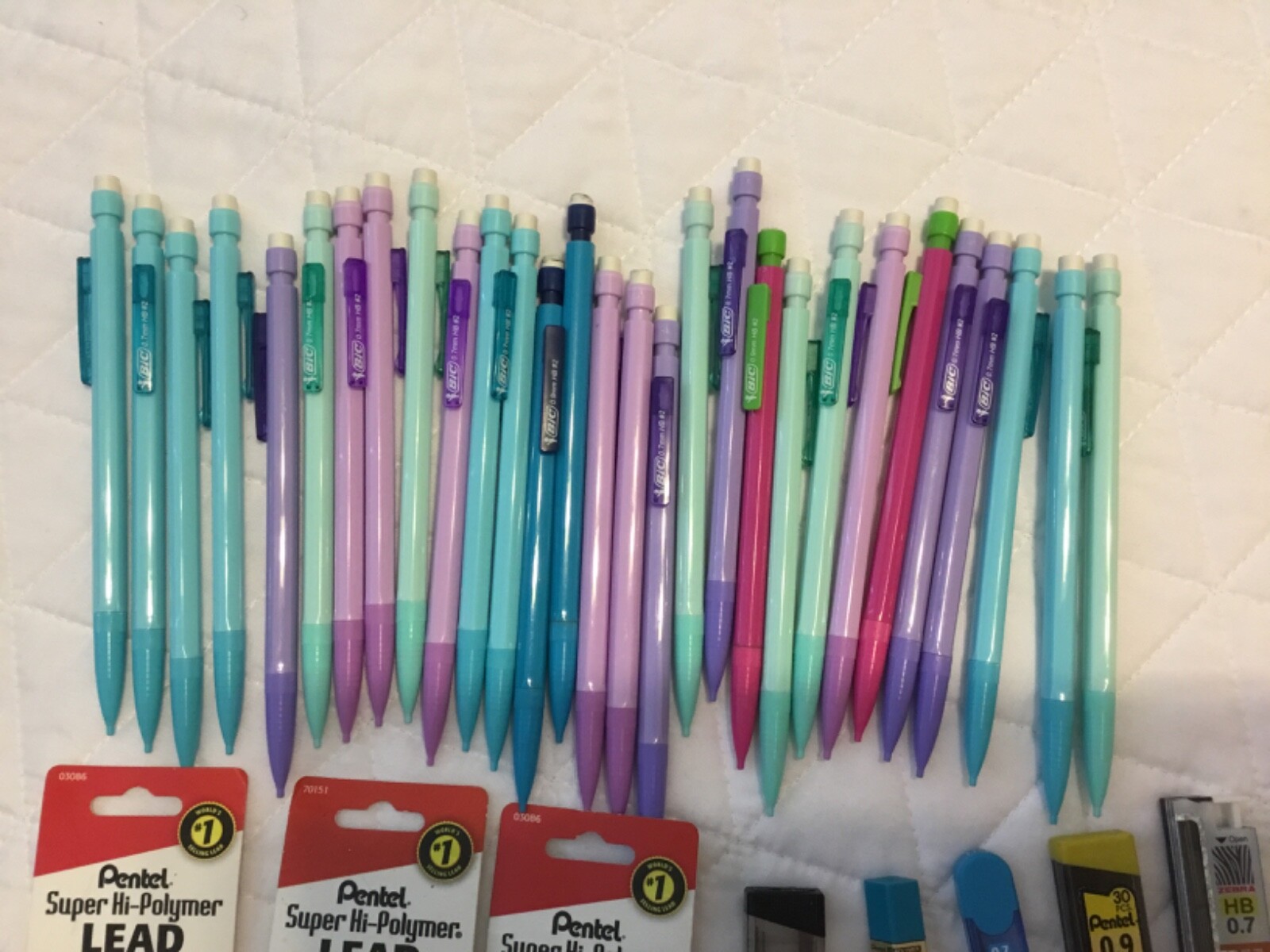 Lot of 29Click Mechanical Pencils Bic Multi Colors plus assorted lead