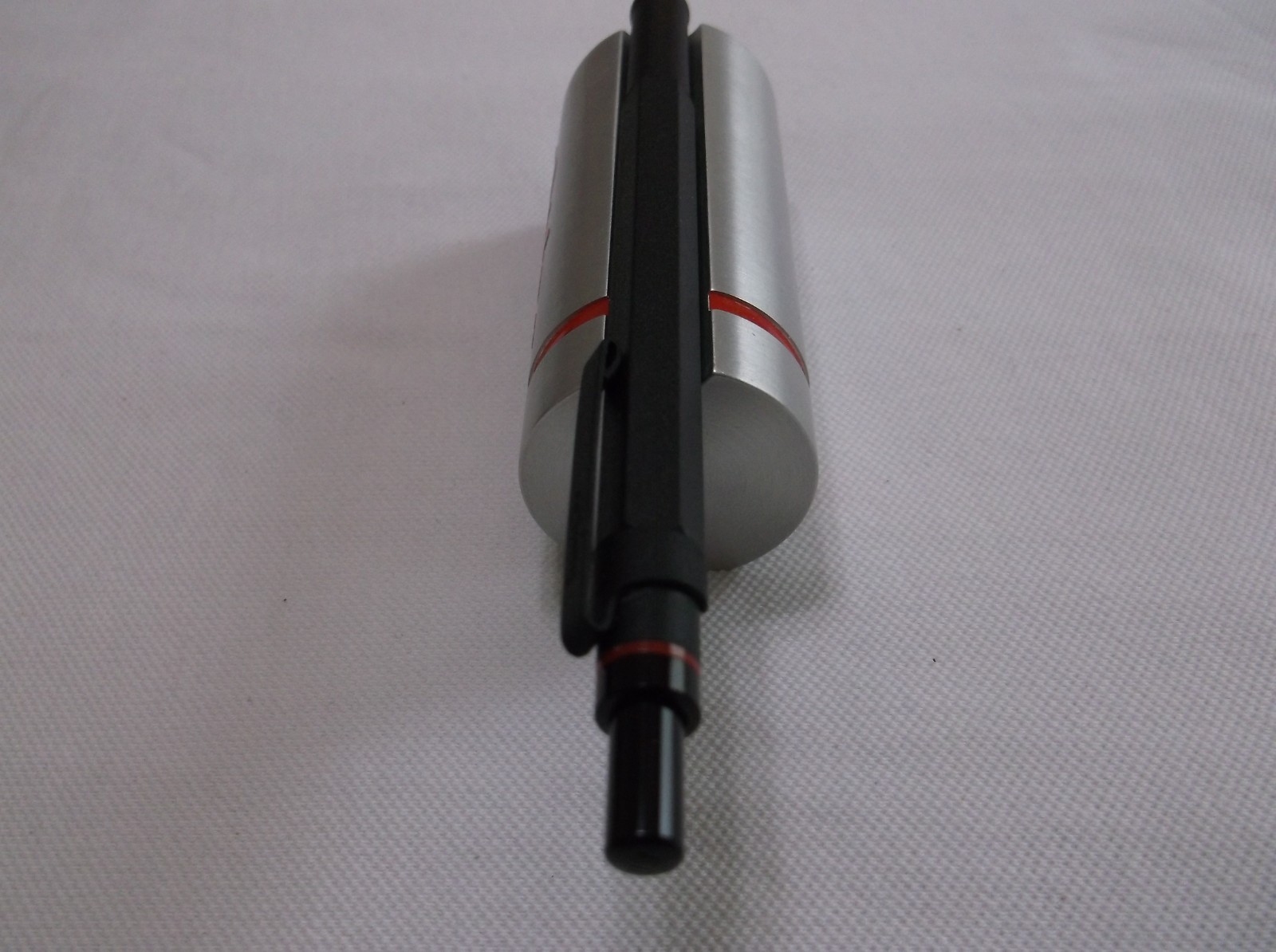 ROTRING 600 NEWTON HEXAGONAL BLACK 0.7 MM PENCIL / 46581