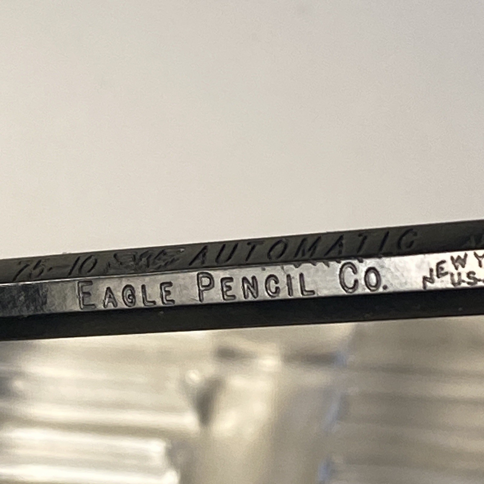 Vintage Eagle 75 – 10 Automatic Mechanical Pencil Black & Gold 5 1/2”
