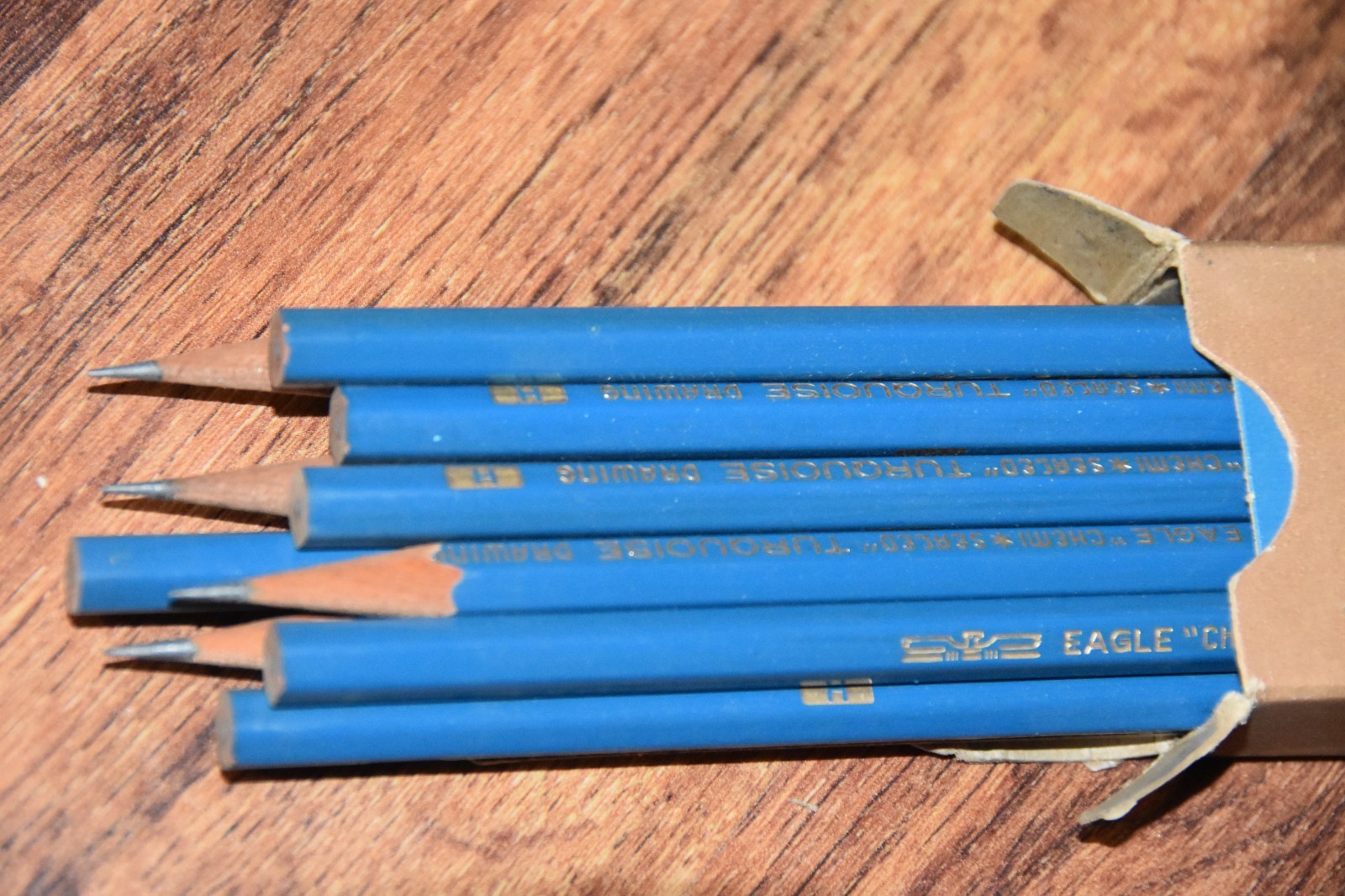 2 box Vintage EAGLE Turquoise Drawing 22 Pencils Electronic Graphite H Lead