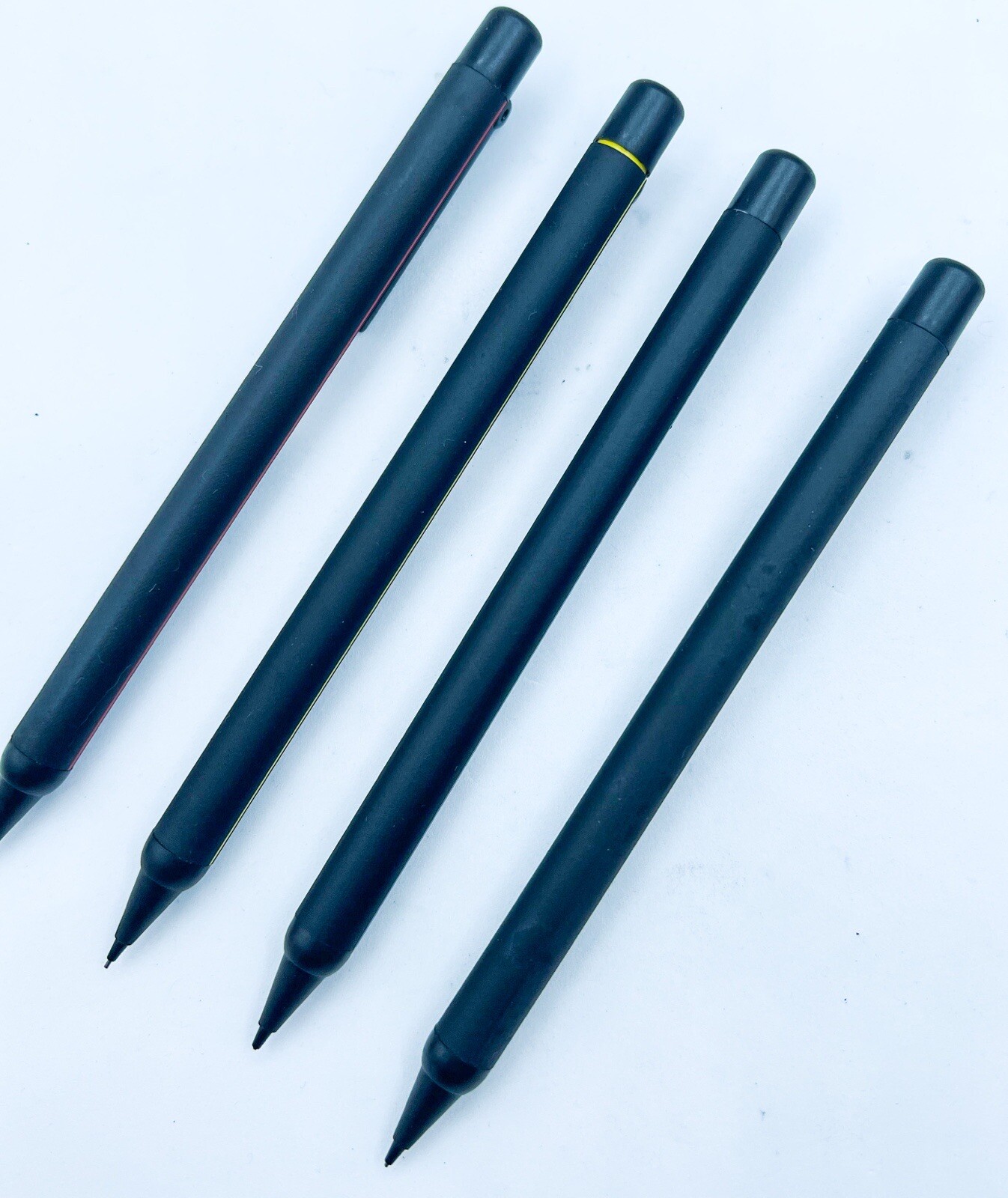 New Tombow Runner Mechanical Pencil 0.5 mm SH-300JR auto feed Leading 4pcs Set