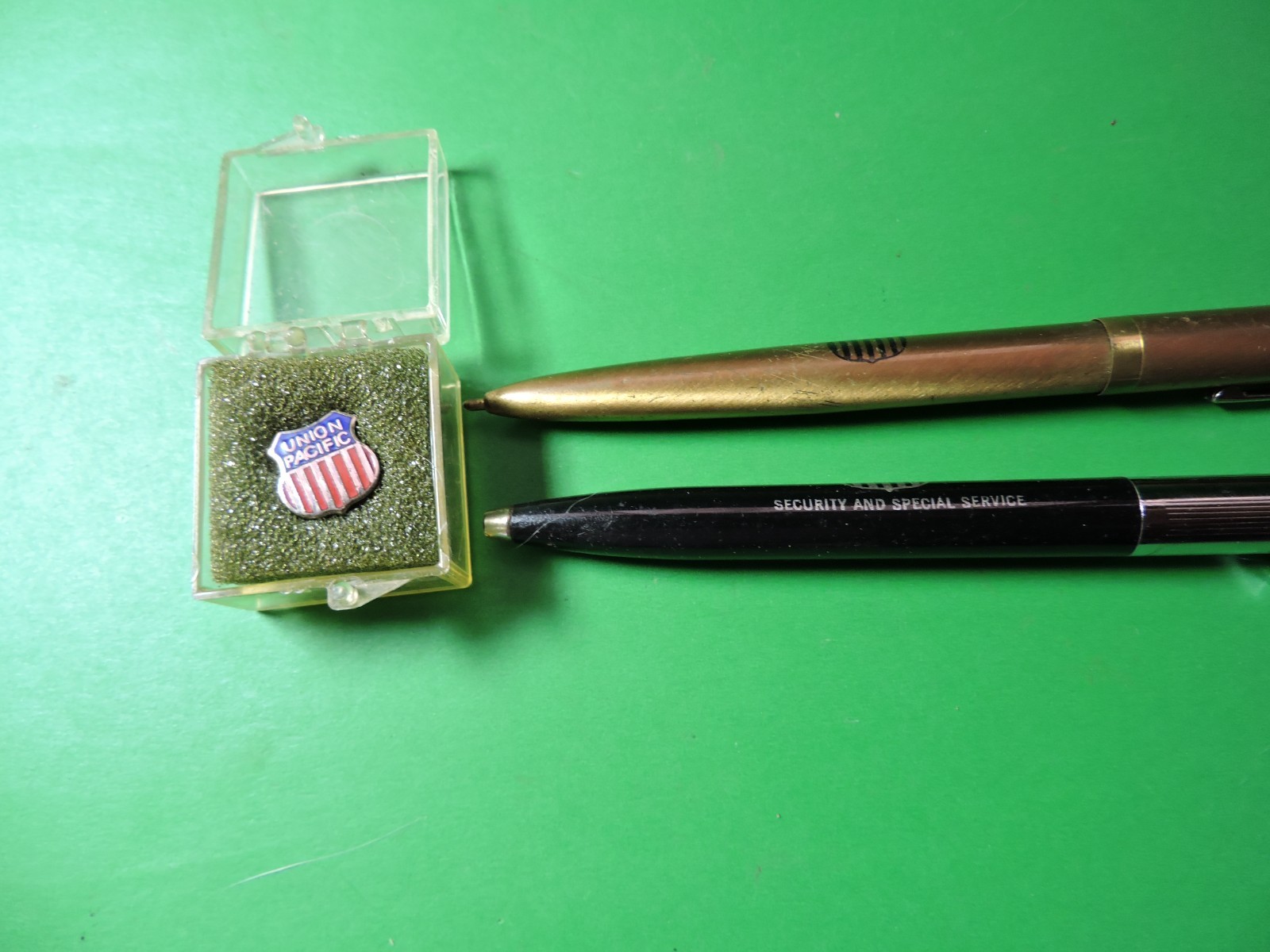 1) UP SERVICE PIN 2) RAILROAD PENS – 1) Gold UP &1) Union Pacific Security Pen
