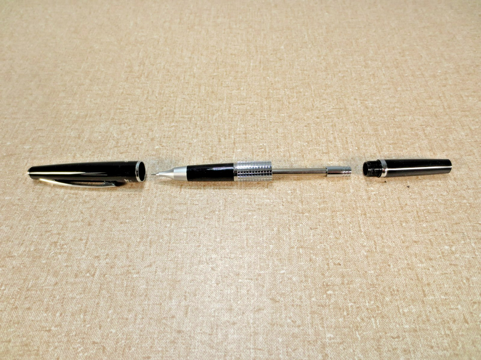 Pentel Sharp Kerry Mechanical 0.5 Pencil Black Barrel P1035 w/ Plastic Case