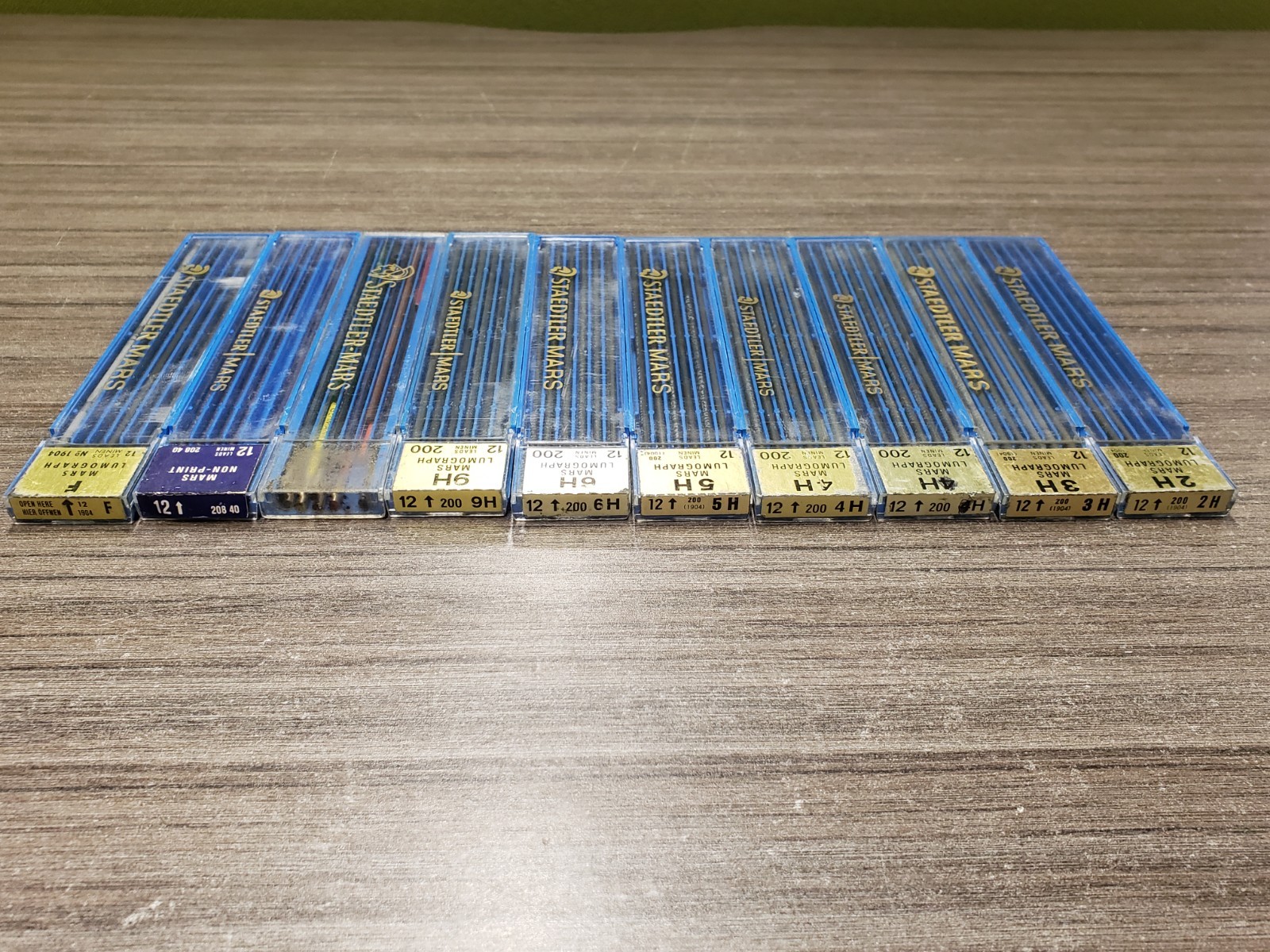 Lot of 10 Staedtler Mars Lumograph Mechanical Pencil Leads 2H 3H 4H 5H 6H 9H F
