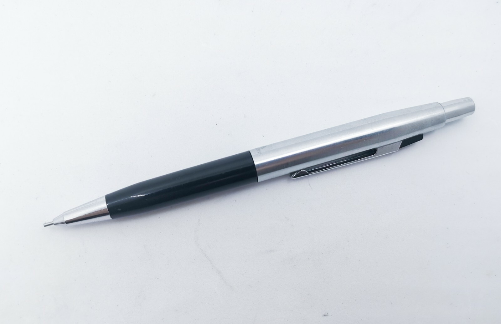 Vintage rare NOS Mitsubishi 0.5mm m5-50 Mechanical Pencil Fully Functional Japan