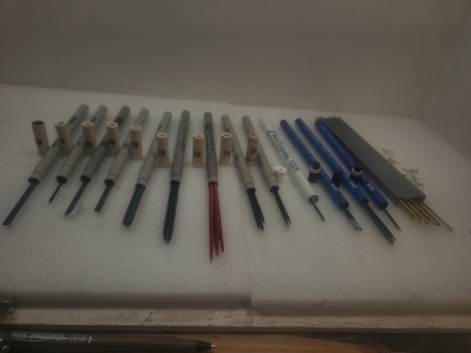LOT of 133 Vintage Drawing Leads Venus Koh-i-Noor Stabilo And More