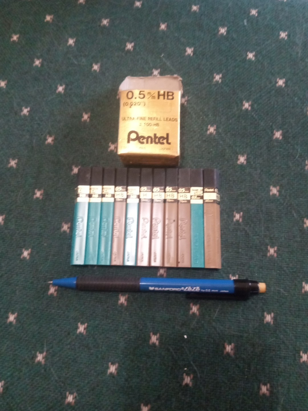 Vintage Stanford ZeZe Mechanical Pencil Japan Works And 11 Containers With Led
