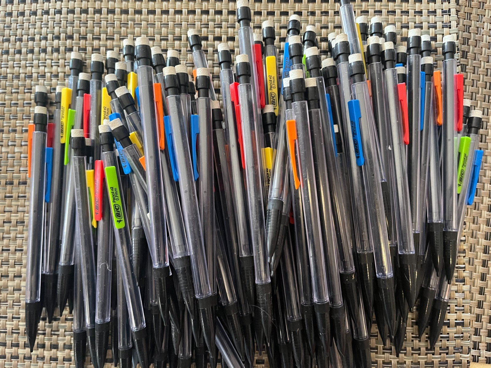 Lot of 117 BIC Mechanical Pencils 0.7mm HB #2