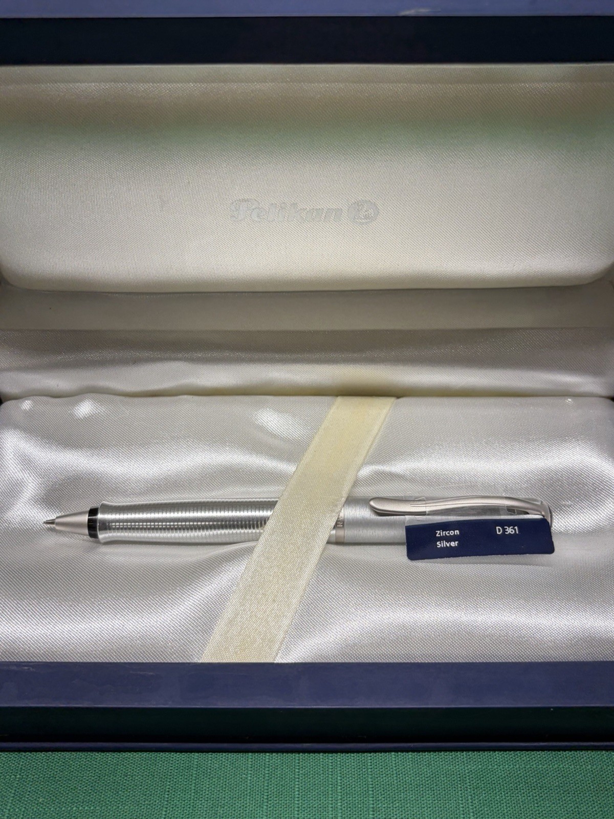 NEW NIB Pelikan D361 Zircon Silver Mechanical Pencil~ Retail $295