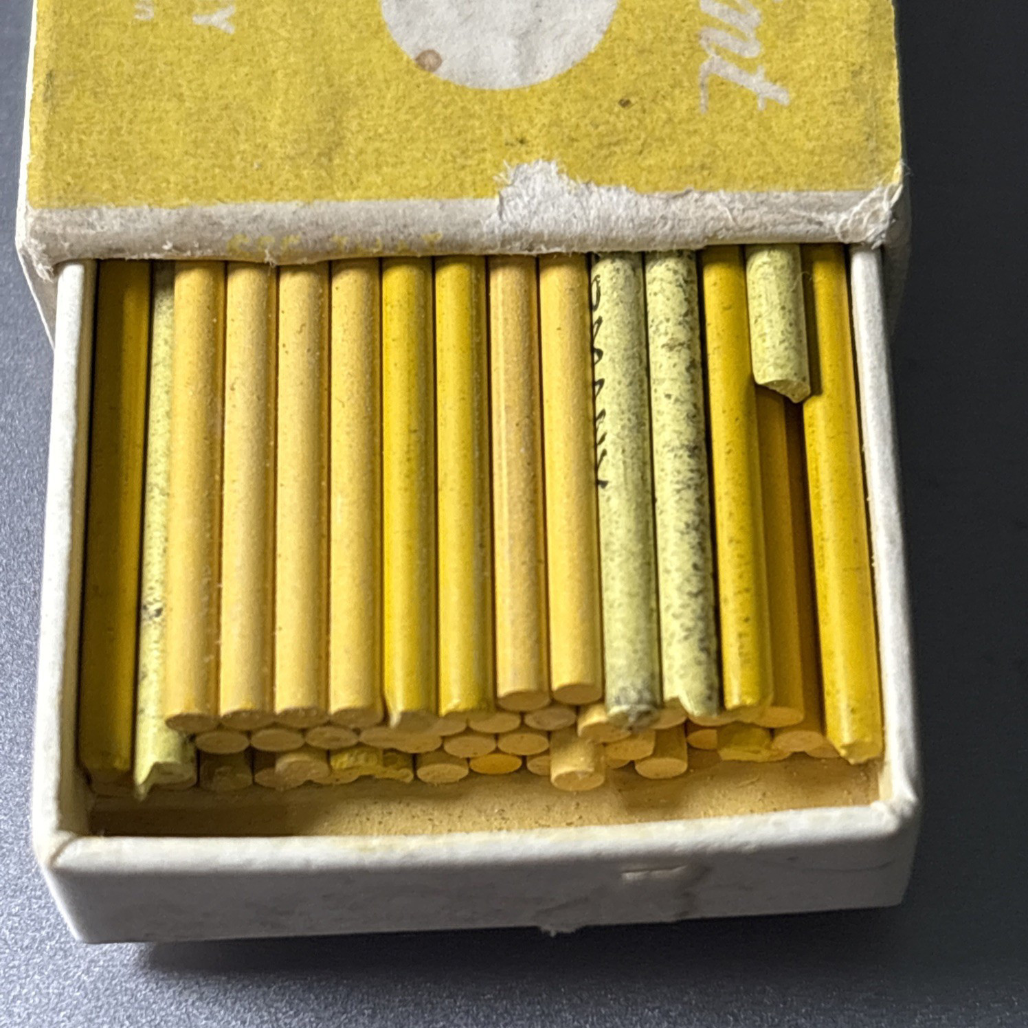 Vtg Box of Autopoint 36 No 33K Thick Med Yellow Leads Nr. 9054 A W Farber