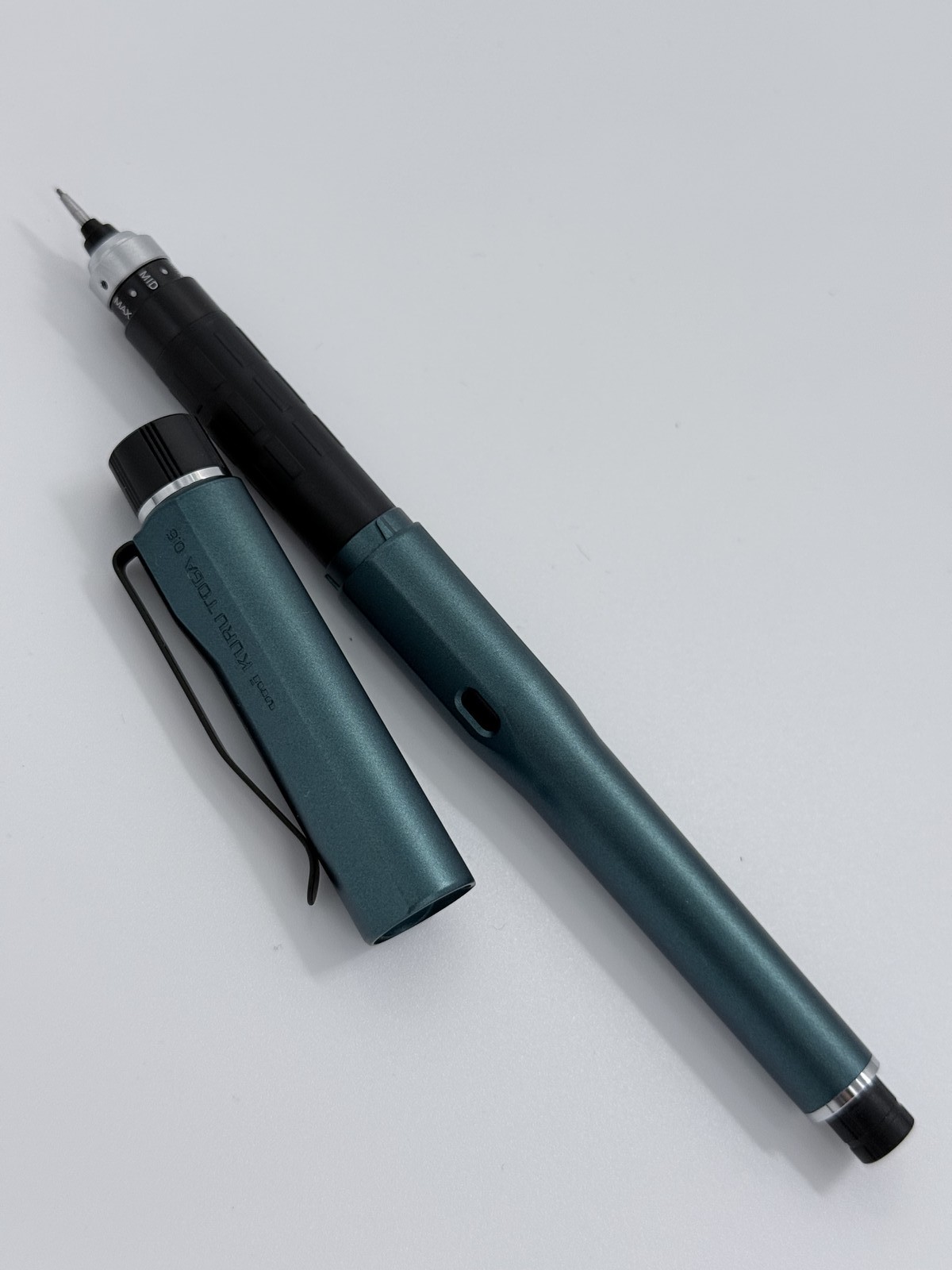 Uni Kuru Toga Dive 0.5mm Mechanical Pencil M5-5000 Dense Green Mitsubishi NEW