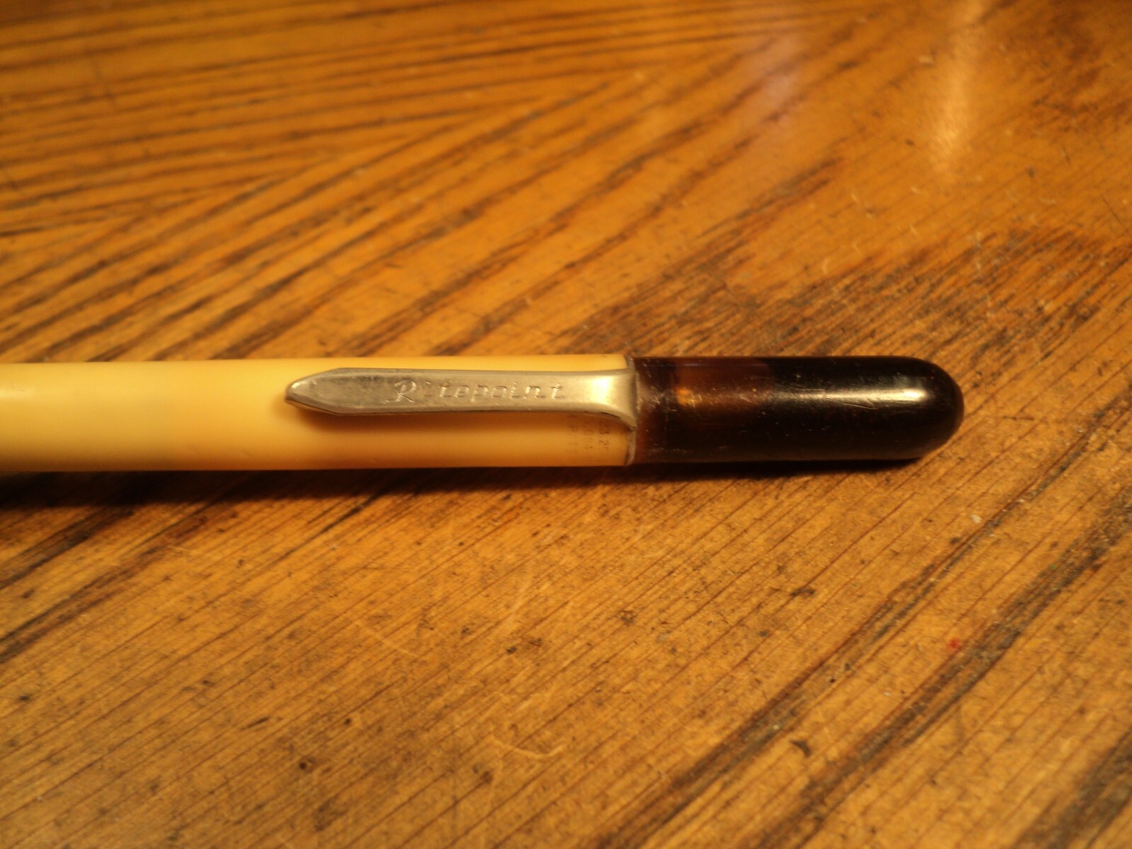 Vintage Ritepoint Mechanical Pencil 5-7/8″ Oil Cap B