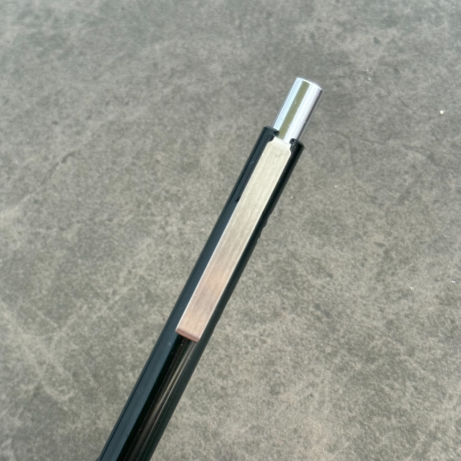 Sakura 129 Black Mechanical Pencil, Vintage Japan Black Color – 0.9mm Lead