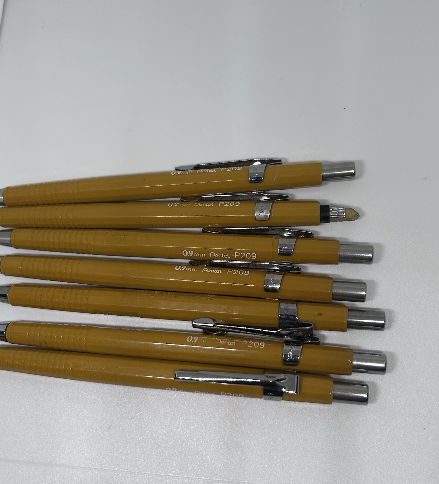 Lot of 7 Vintage Pentel P209 Mechanical Pencils – 0.9mm Mustard Yellow – Japan