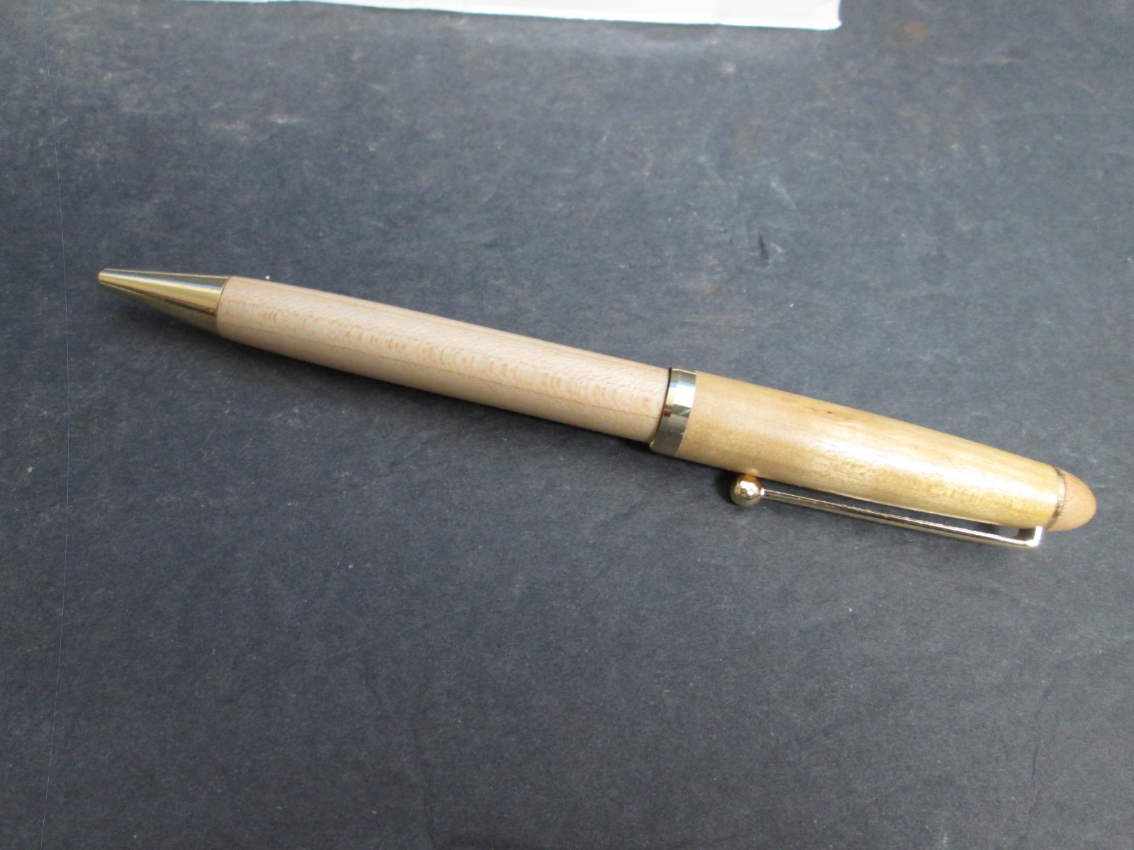 Quality Wood Mechanical Pencils [4-Maple 3-Rosewood & 1 Rosewood Letter Open] B2