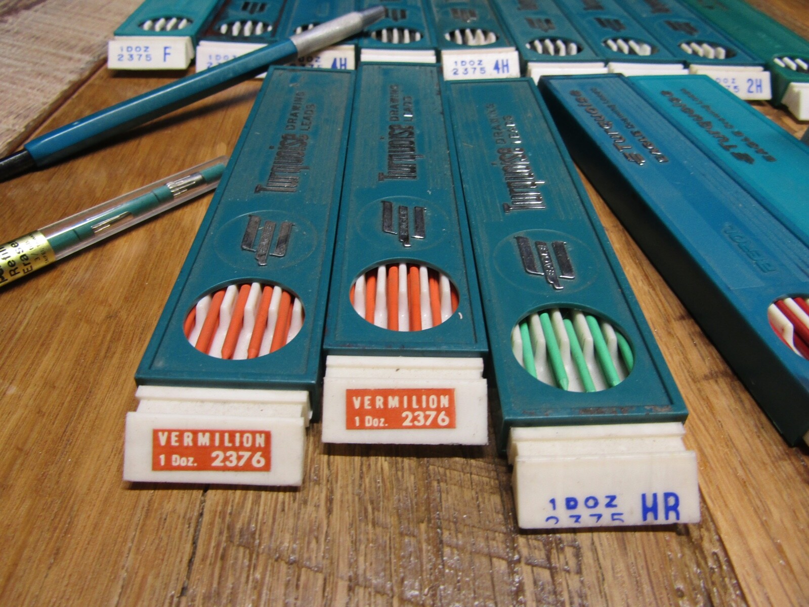 Eagle Turquoise Drawing Leads Lot of 14 Green Red Vermilion/Orange and Black
