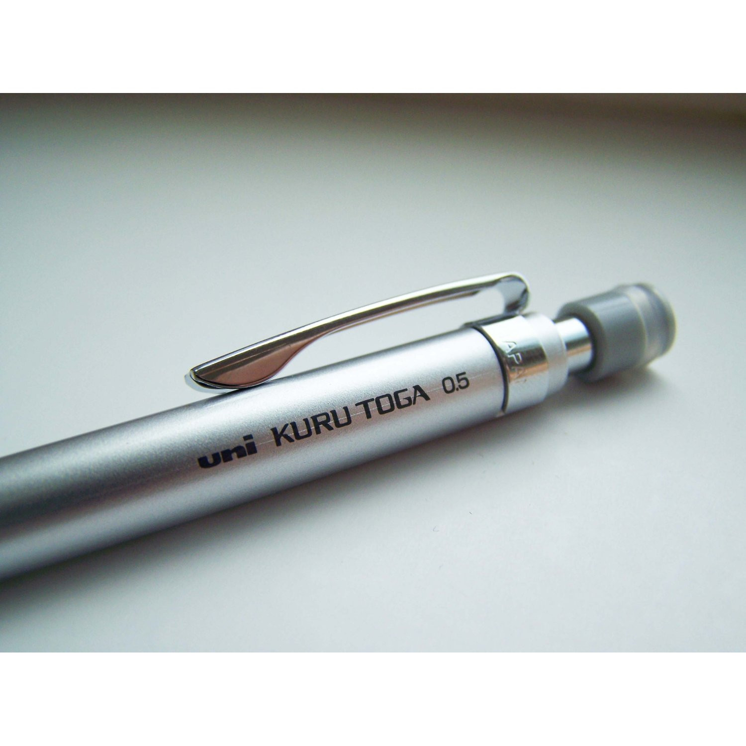 Mitsubishi Kuru Toga 0.5mm Sharp Roulette Model M510171P.26 Silver Made in Japan