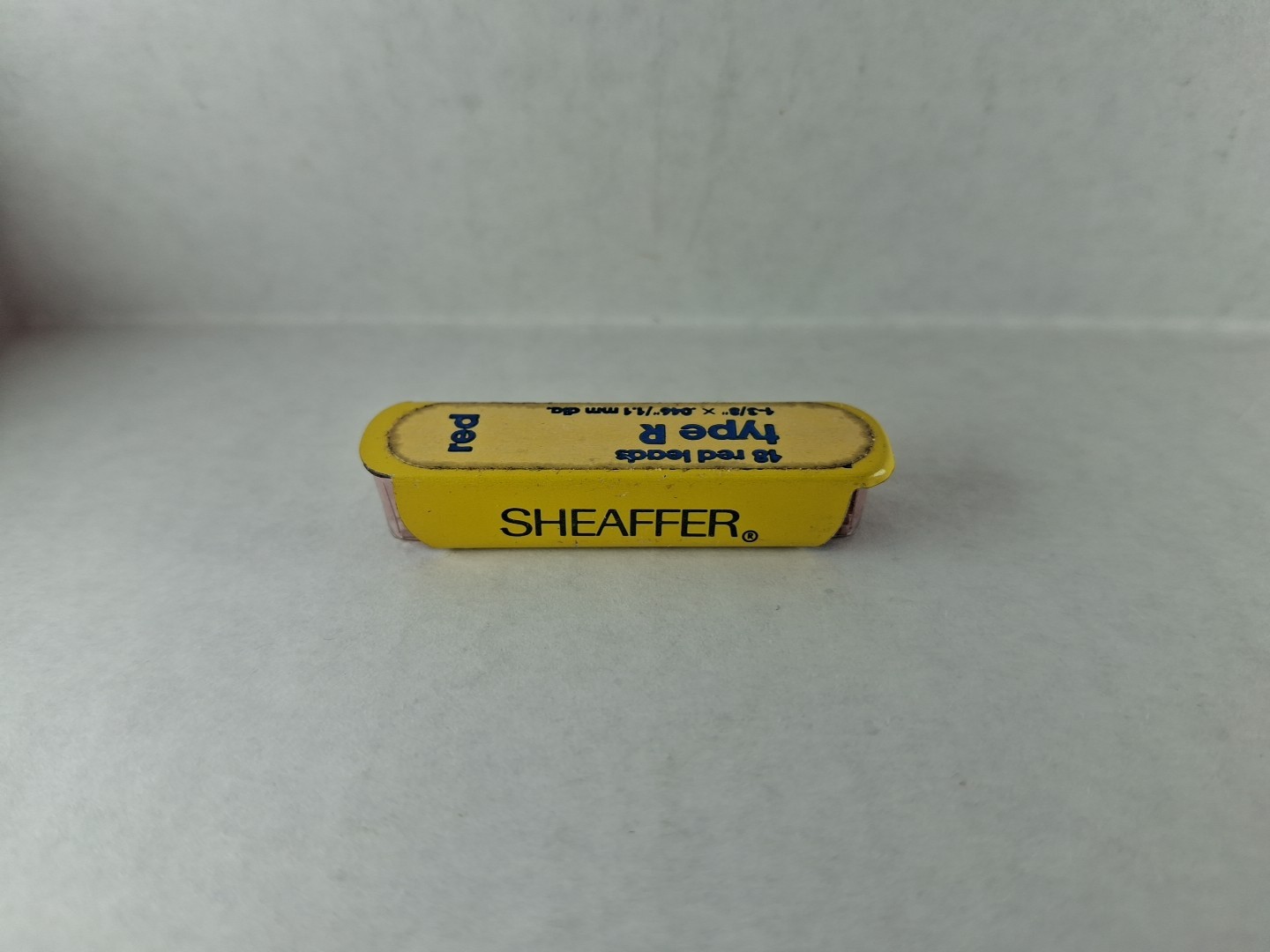 Vtg Sheaffer Pencil Leads 18pcs 1.1mm .046″ RED Lead w/ Yellow Tin TYPE R