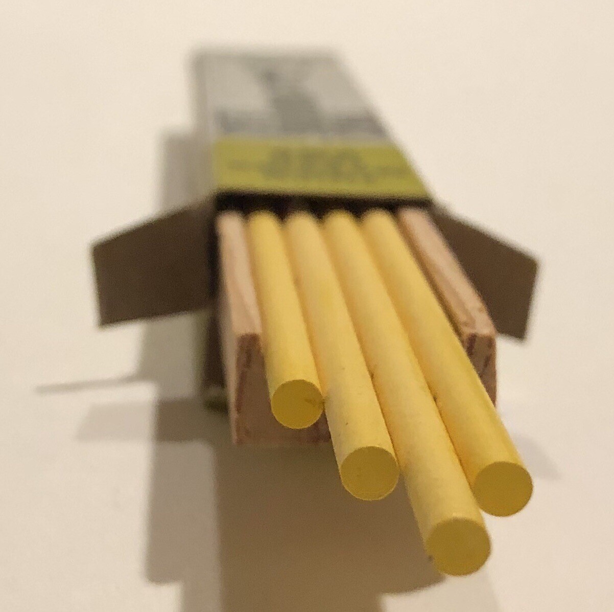 Vintage Scripto Thick Yellow 3mm NOS Marking Pencil Lead 4 Pack USA