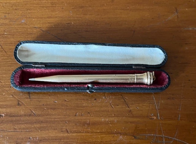 Vintage Wahl Eversharp Gold Filled Spring Load Pencil in Original Case 4.25″ USA