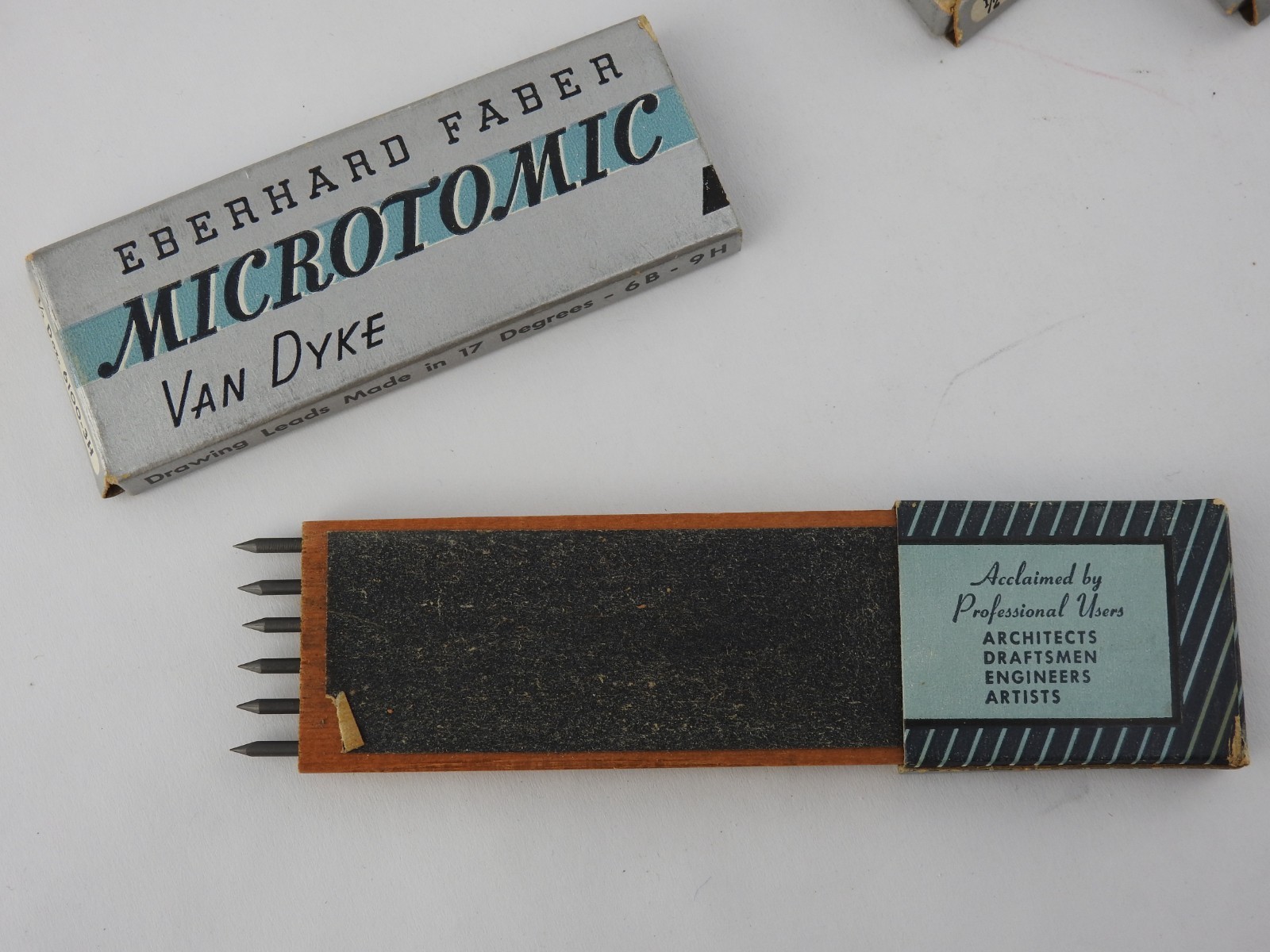 2 Eberhard Faber Microtomic Van Dyke Drawing Leads Vintage Hi Density Graphite