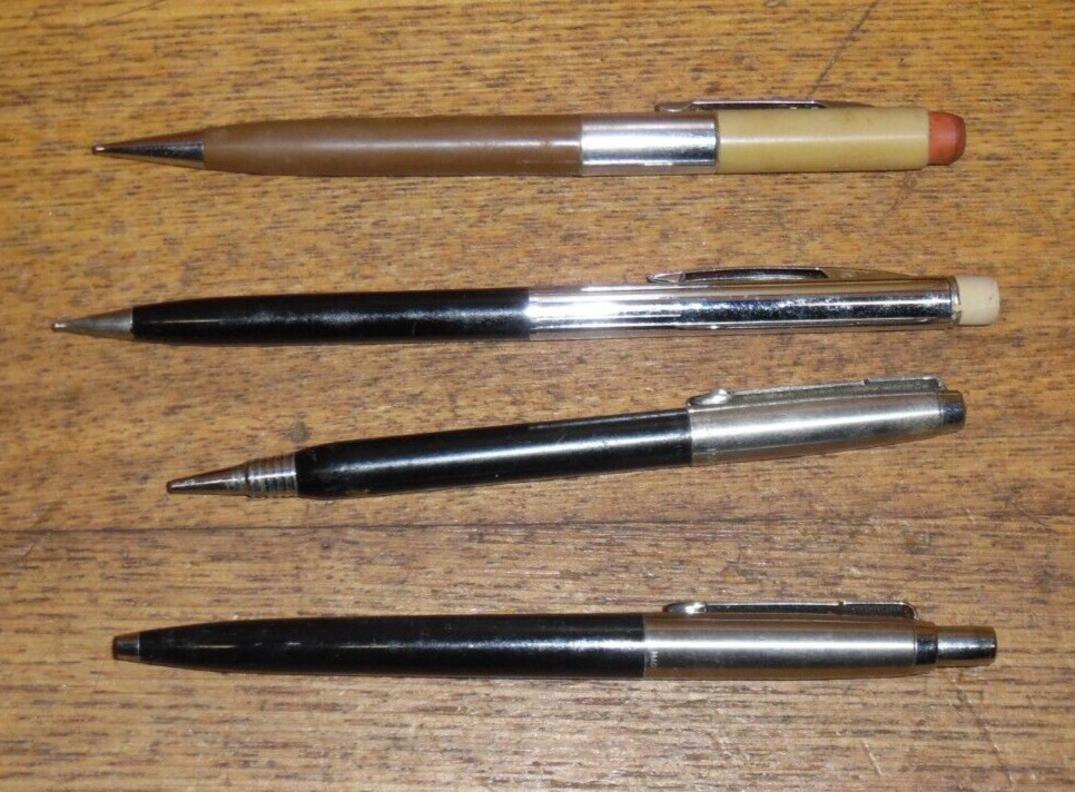 3 Vintage Mechanical Pencils – Scripto Parker Sheaffer – And 1 Parker Pen Casing