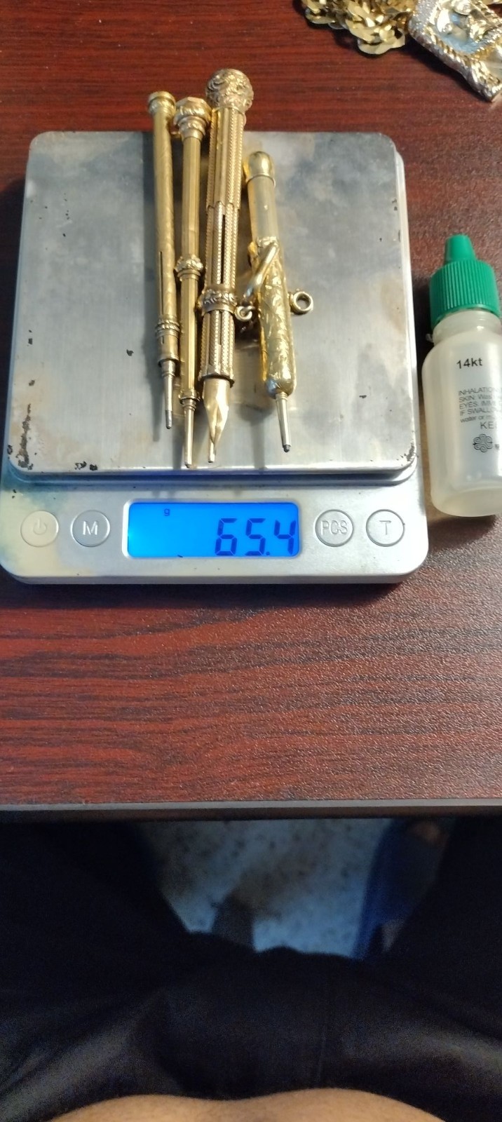 65.4 grams 14k gold Hand-engraved antique used mechanical pencil