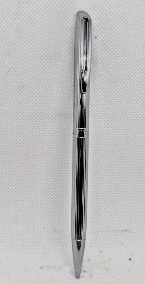 Waterman Vintage 0.9 mm bright chrome pencil-chrome trim-straight line design