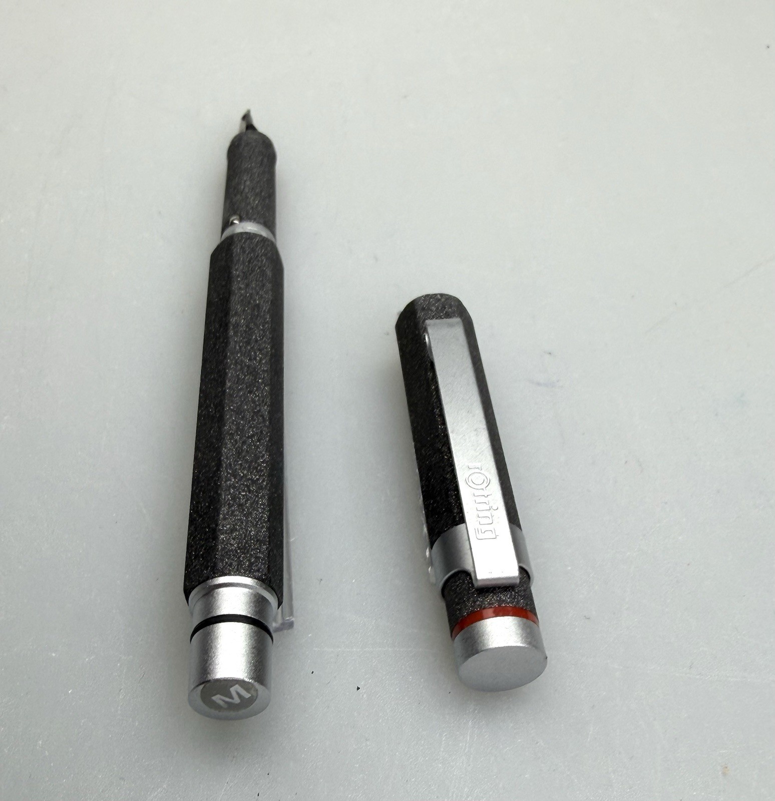 NOS ROTRING 600 NEWTON LAVA METAL FOUNTAIN PEN