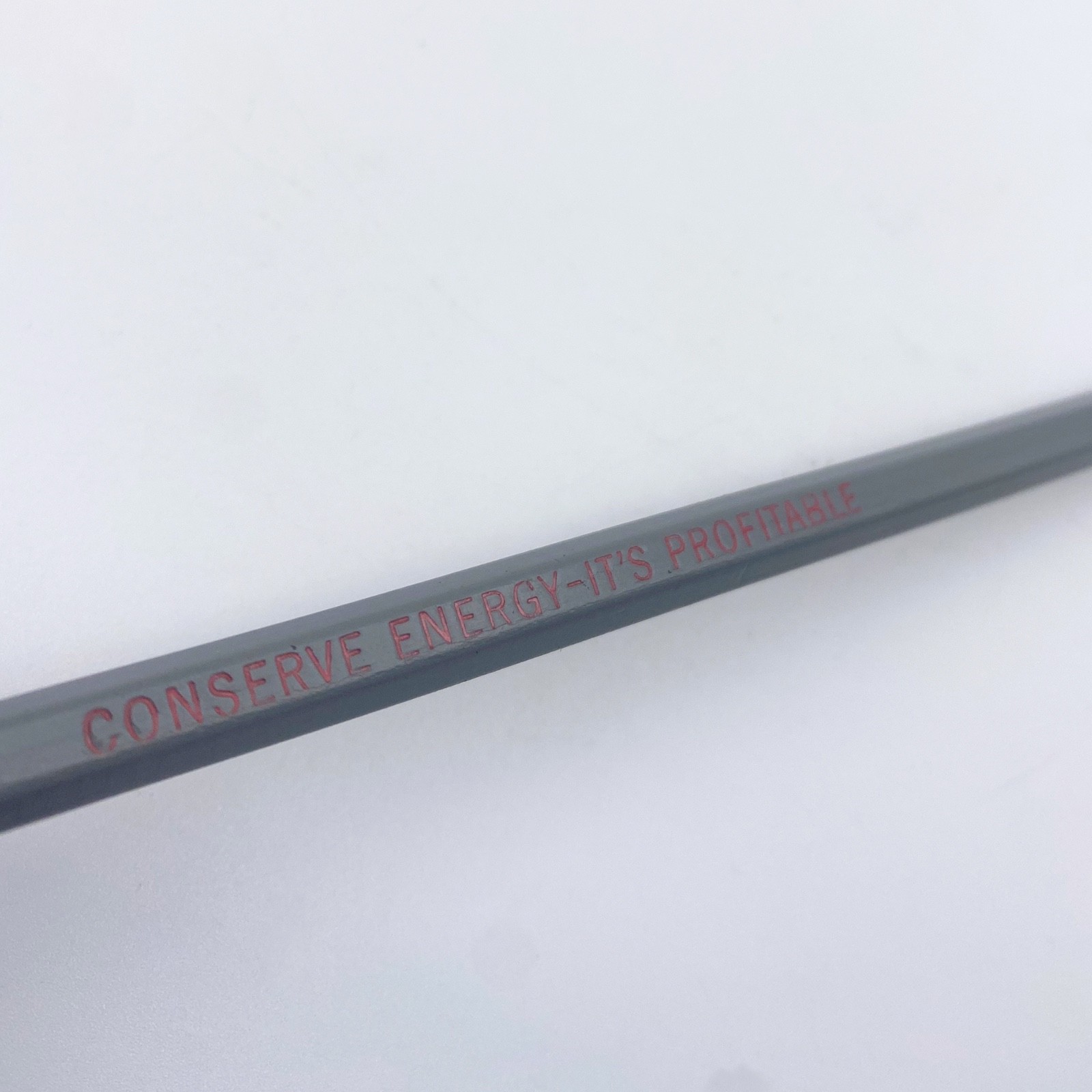 Vintage CARBIDE & CARBON Chemicals Co. Mechanical & No. 2 Pencil – READ