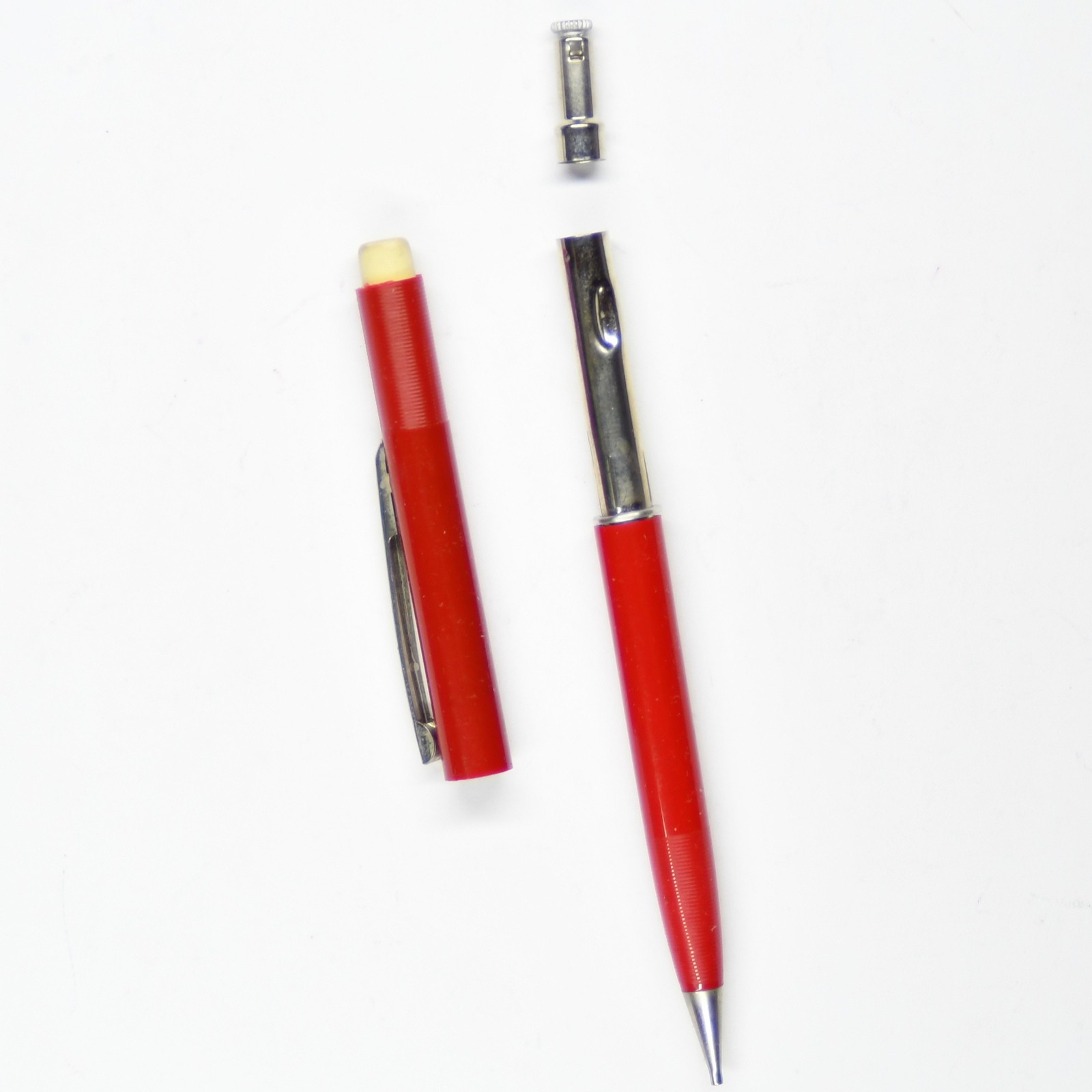 2pcs Shaeffer 0.9mm Mechanical Twist-Action Pencils 1960s Fineline?
