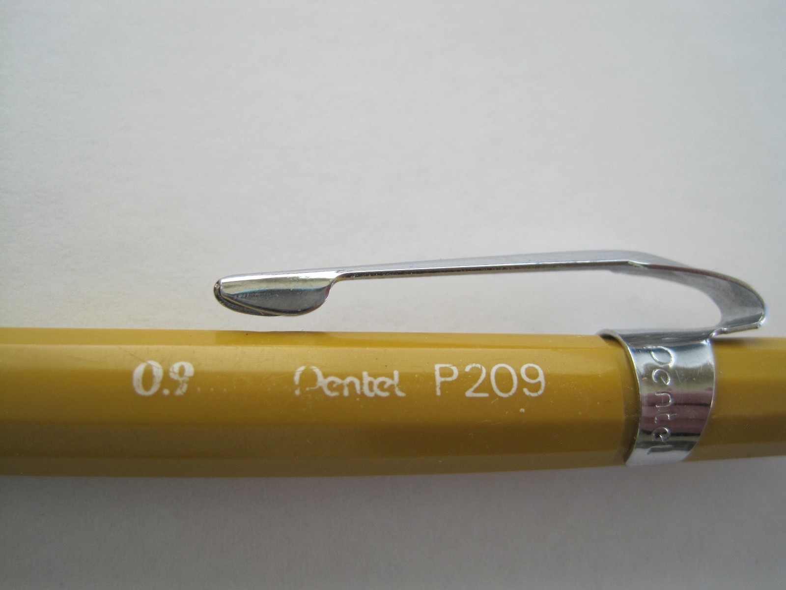 Pentel P209 Mechanical Pencil No Cap