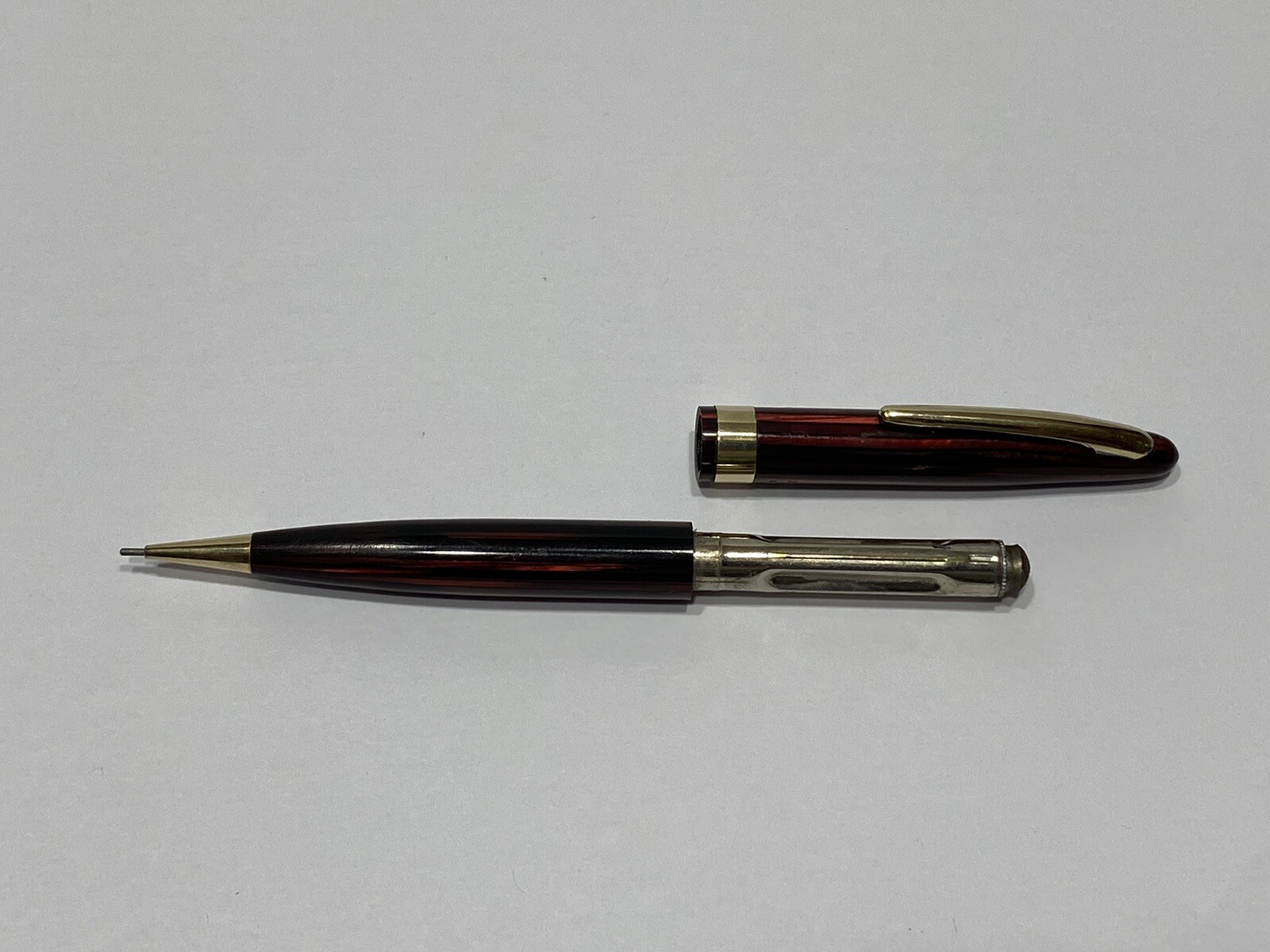 SHEAFFER BLACK AND RED STRIPES GOLD BAND MECHANICAL PENCIL FA 400
