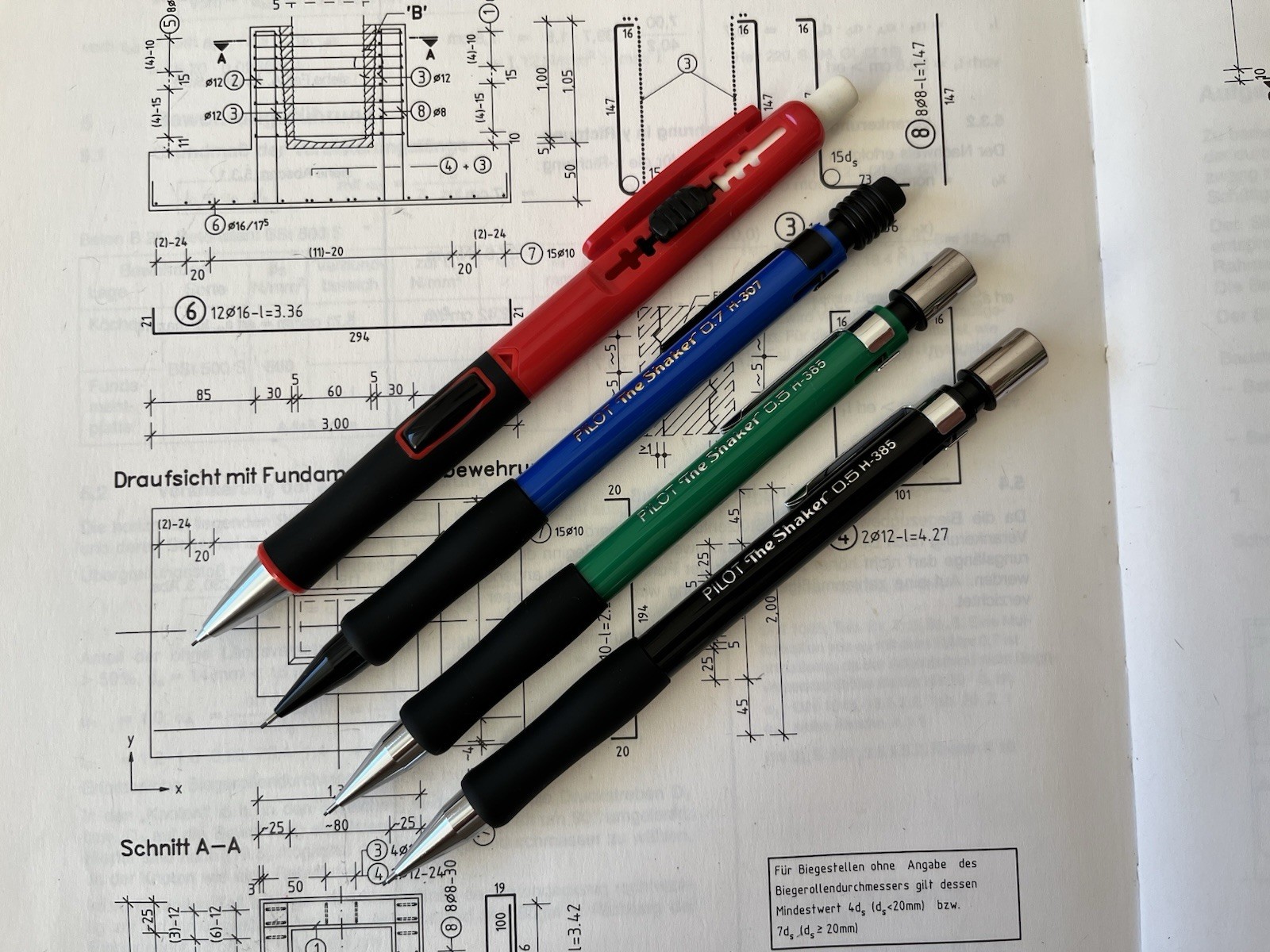 Set of 4 Vintage Mechanical Pencils PILOT : 3x THE SHAKER & 1x CLICKER : NOS
