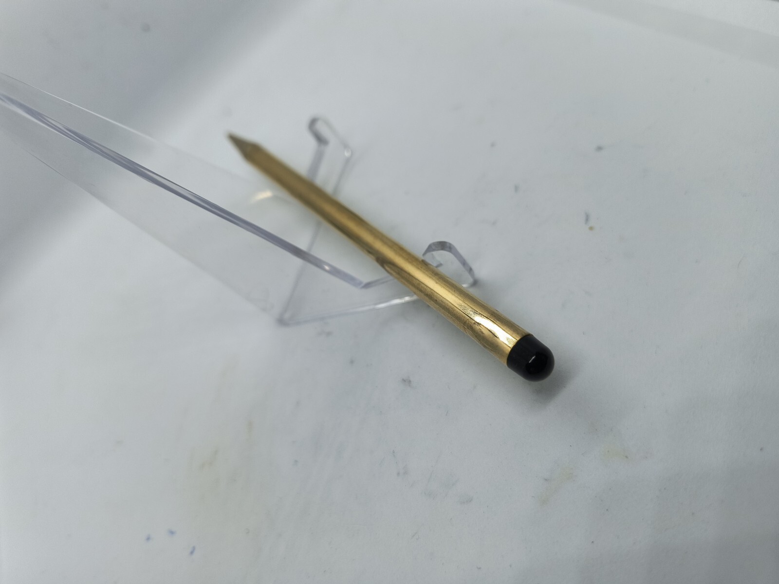 Brass Mechanical Pencil, 5″ long, 0.9mm lead. Smooth Finish, Nice.