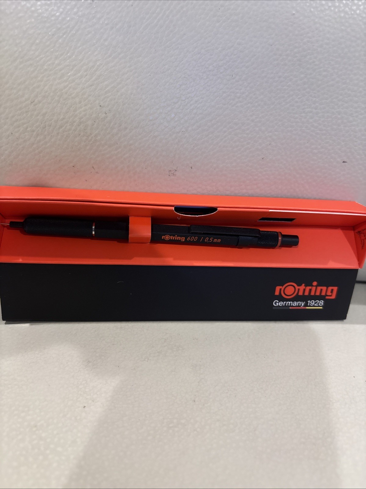 Rotring 600 Mechanical Pencil, 0.5 mm, Black – Perfect for Writing, Drafting