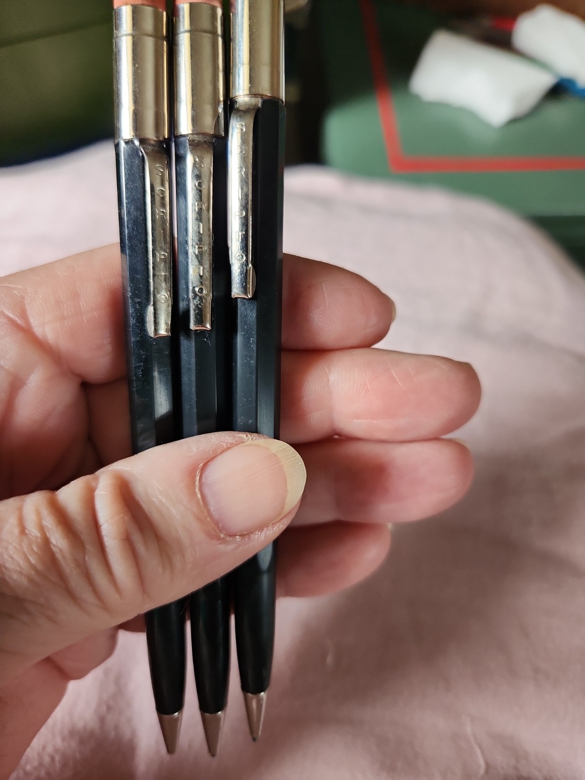 Vintage Autopoint Mechanical Pencil Black, 0.9mm Lead, Very Good Condition.