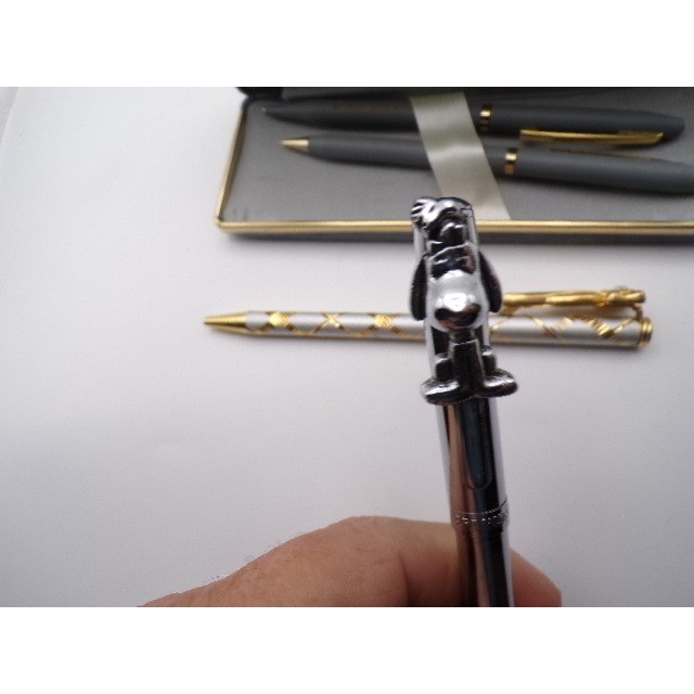 Vintage Mechanical Pencil and Pen Sets Two Tone Silver Gold Tone Engraved Case