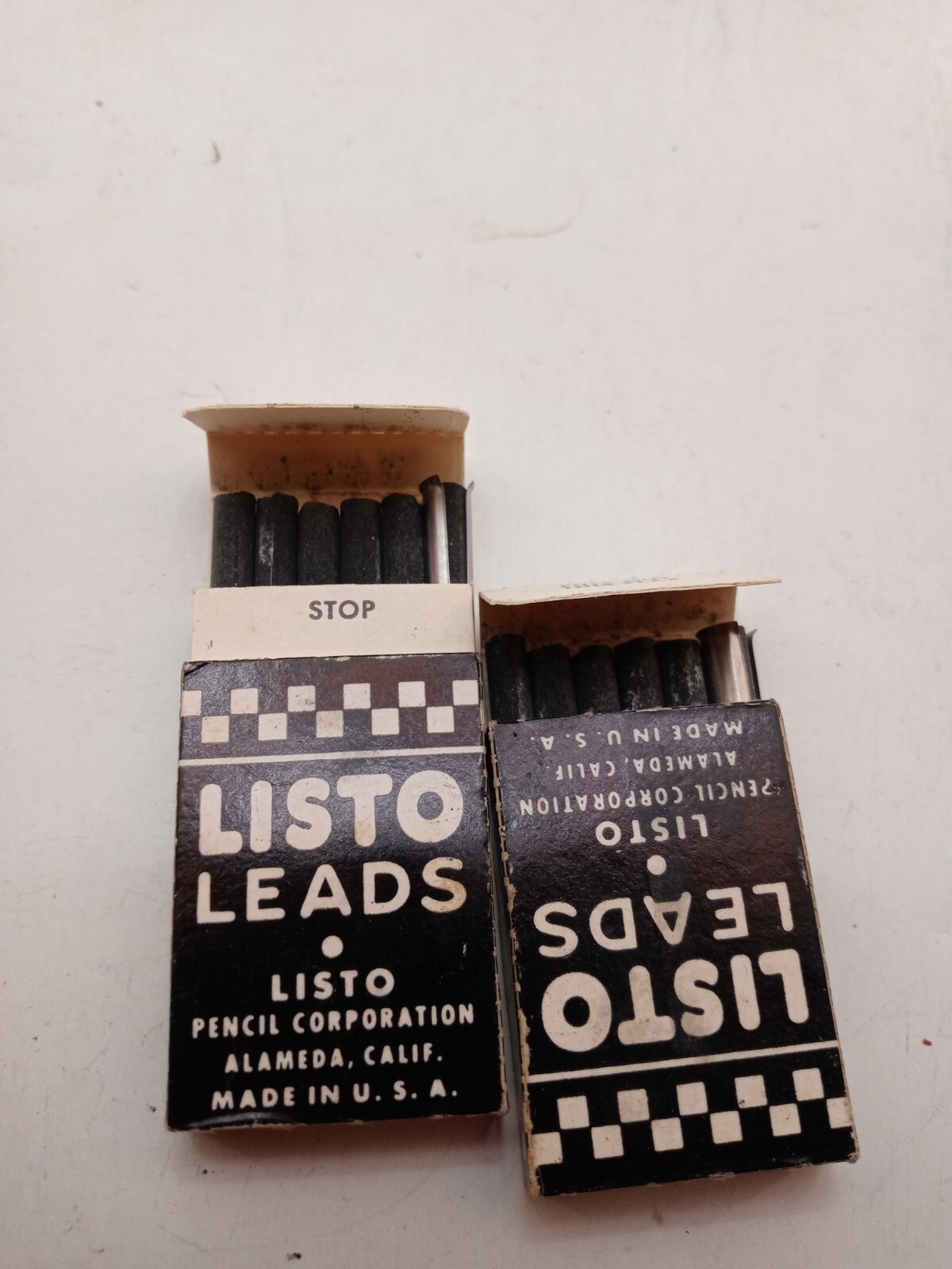 Vintage Listo Marking Pencil Large Size Leads Red and Black No. 162. 3 packs
