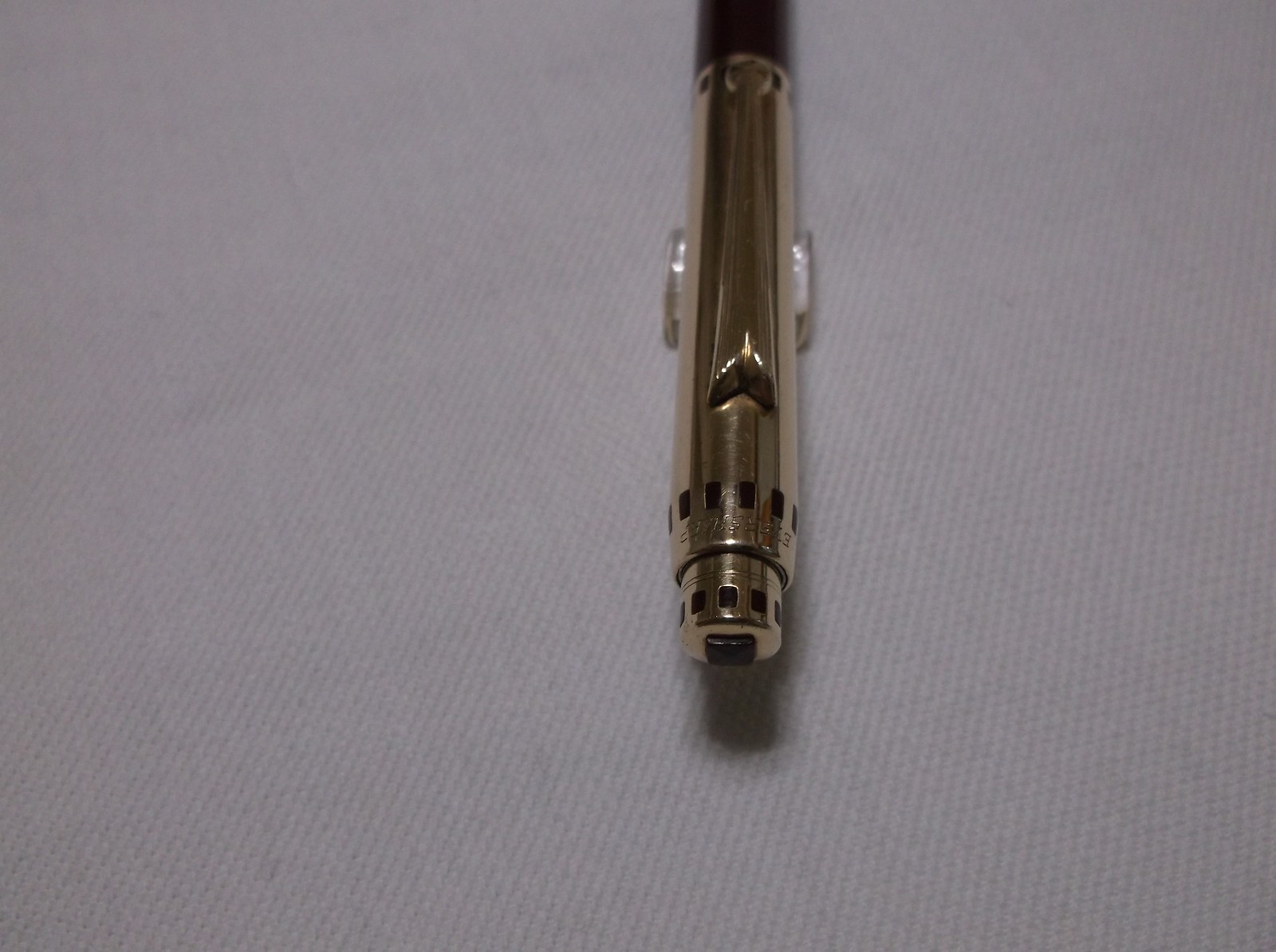 VINTAGE WAHL EVERSHARP CORONET BURGUNDY / GOLD REPEATER PENCIL / 1.18 mm LEAD