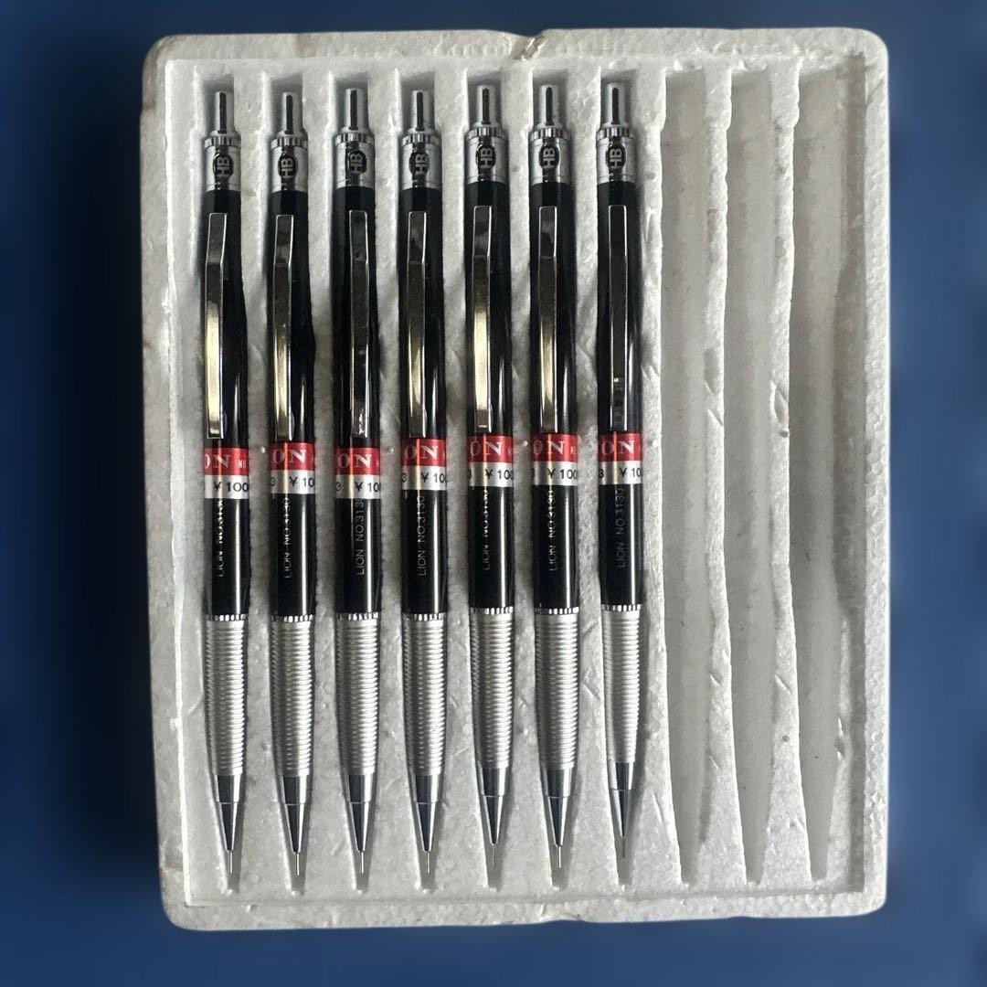 LION NO.3130 mechanical pencil 7 piece set