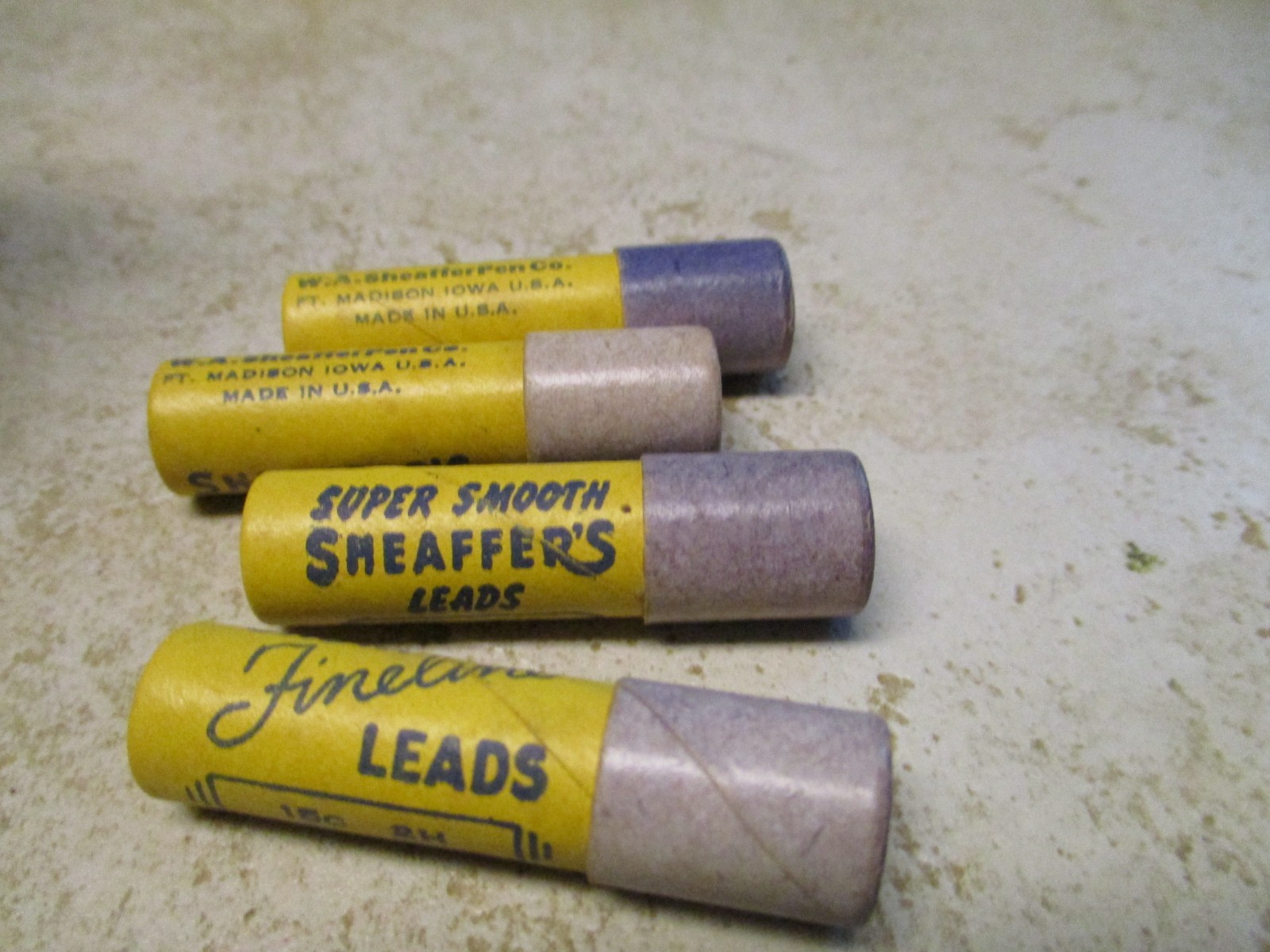 VTG Lot Sheaffers Super Smooth FIne line Leads 15c HB Lof of 4 2B 15C L17