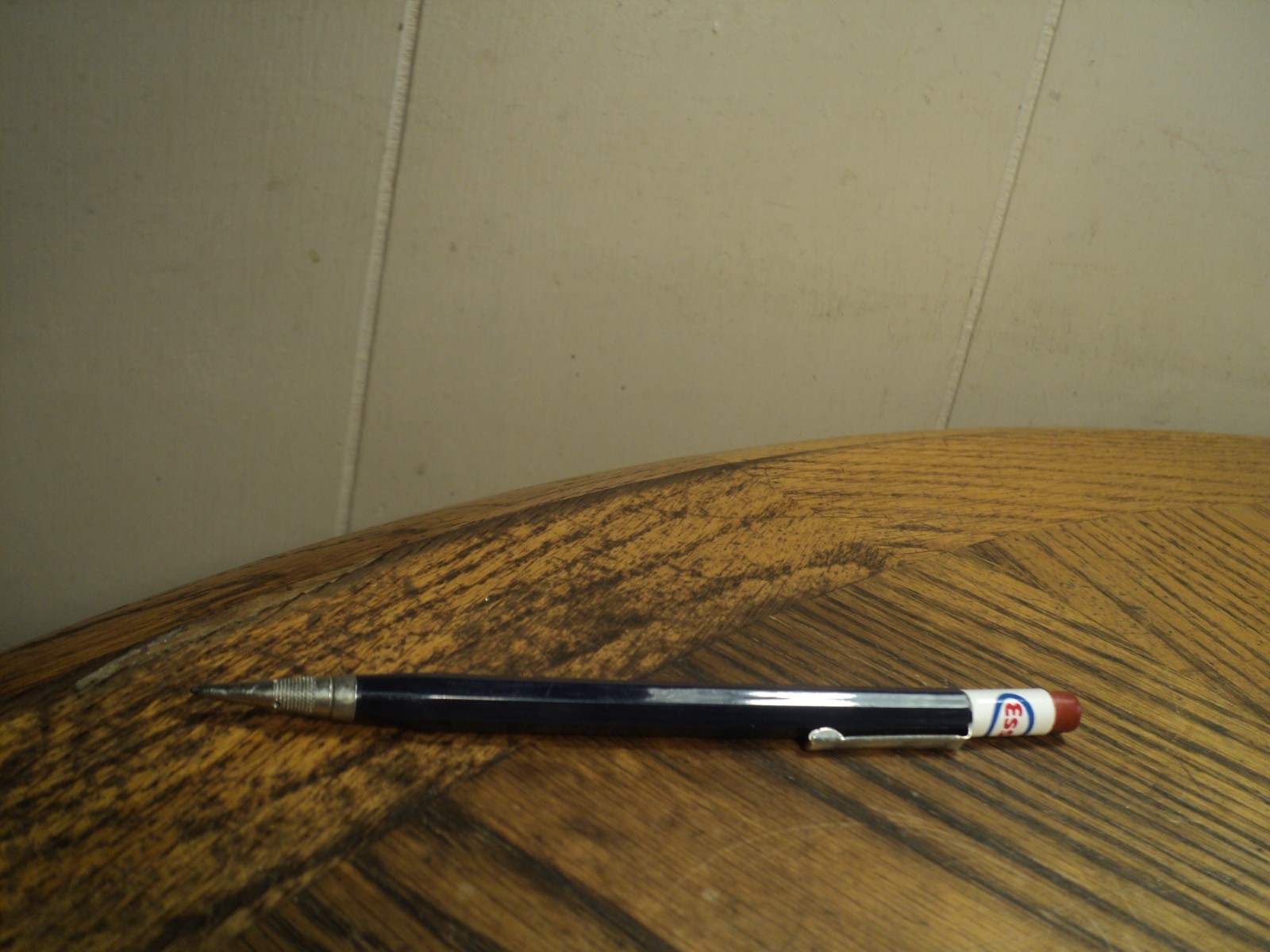 Vintage Durolite Mechanical Pencil Esso Research & Engineering 5-1/2″ Long P