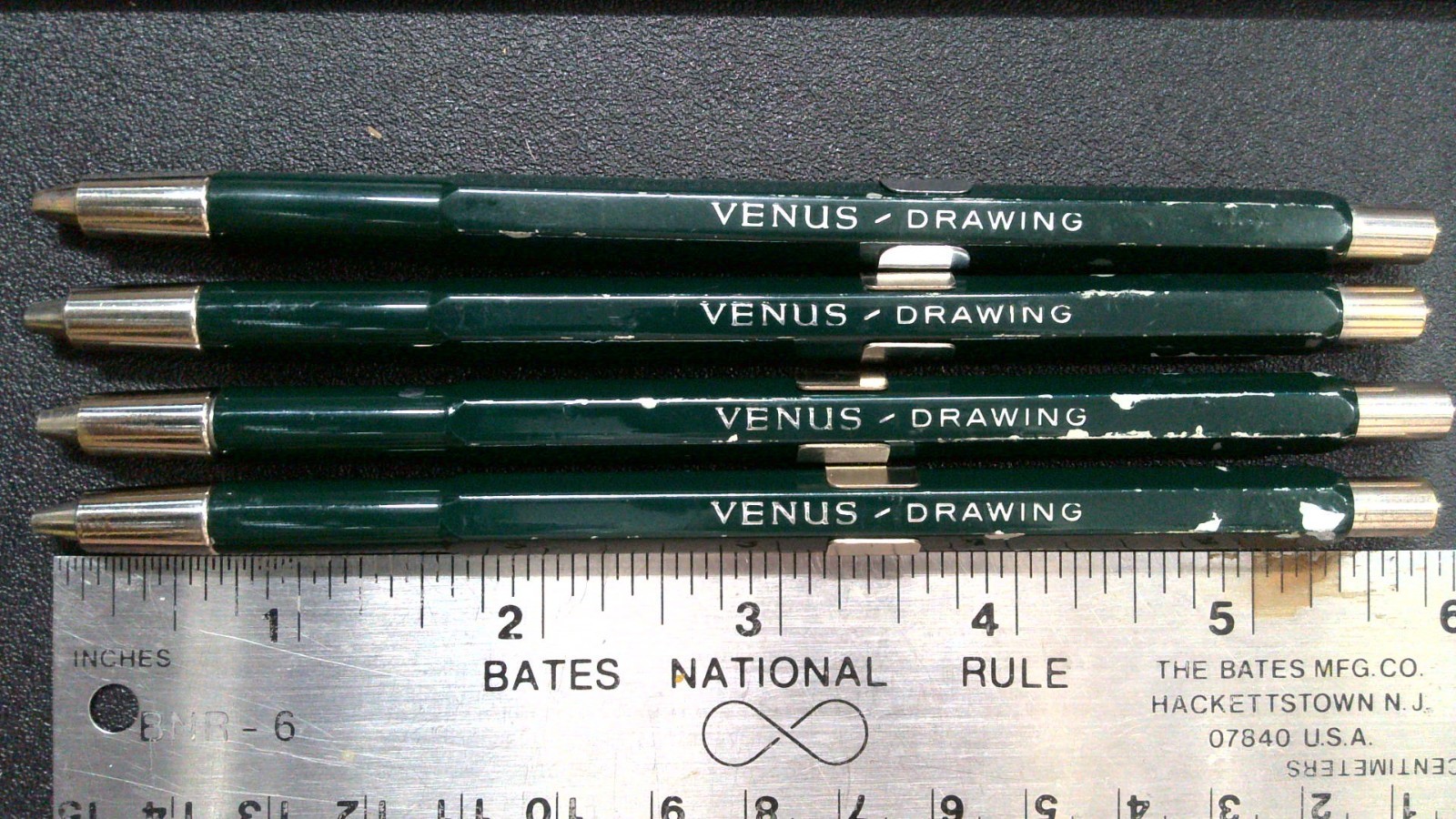 Lot of 4 Vintage Venus Drafting Drawing Pencil Green Hex Body All Metal
